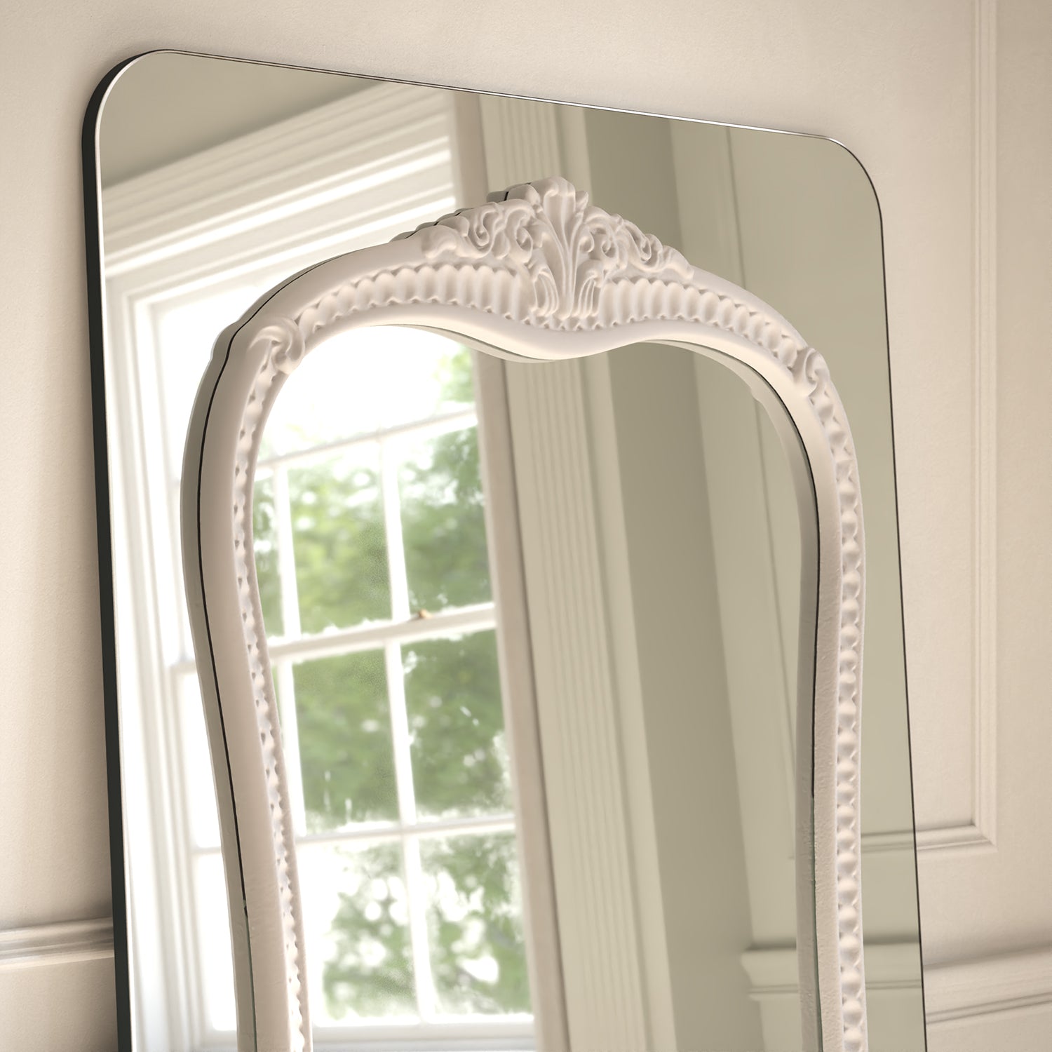 Barocco Frame Within Rounded Rectangle Full-Length Leaner Mirror