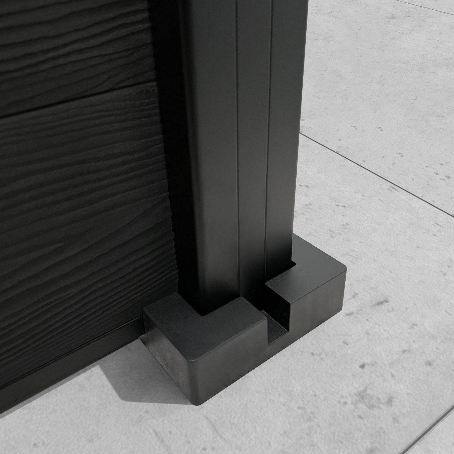 Classic Zenith Curved Top Fence Panel - Black - with our aluminium posts