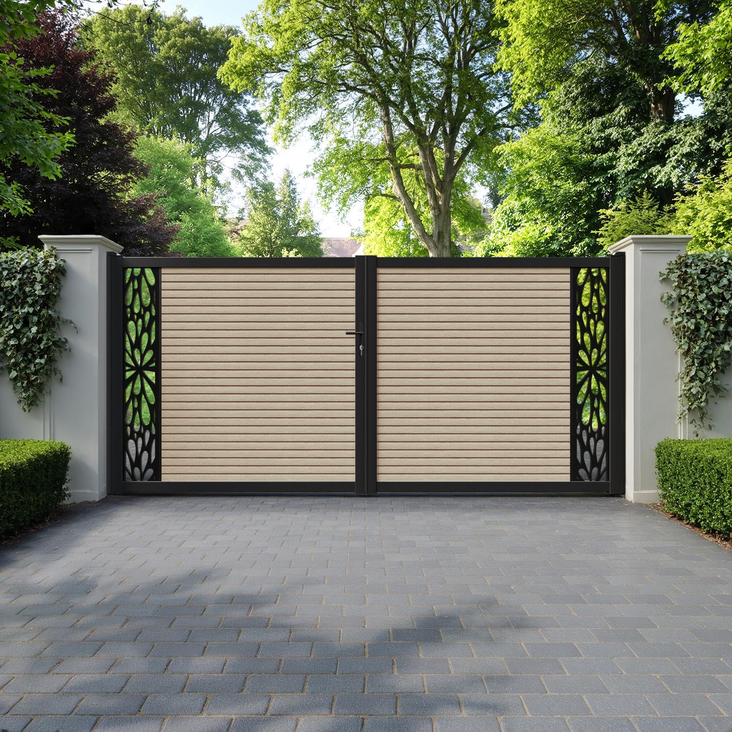Hudson Blossom Straight Top Driveway Gate - Light Oak- End Screen