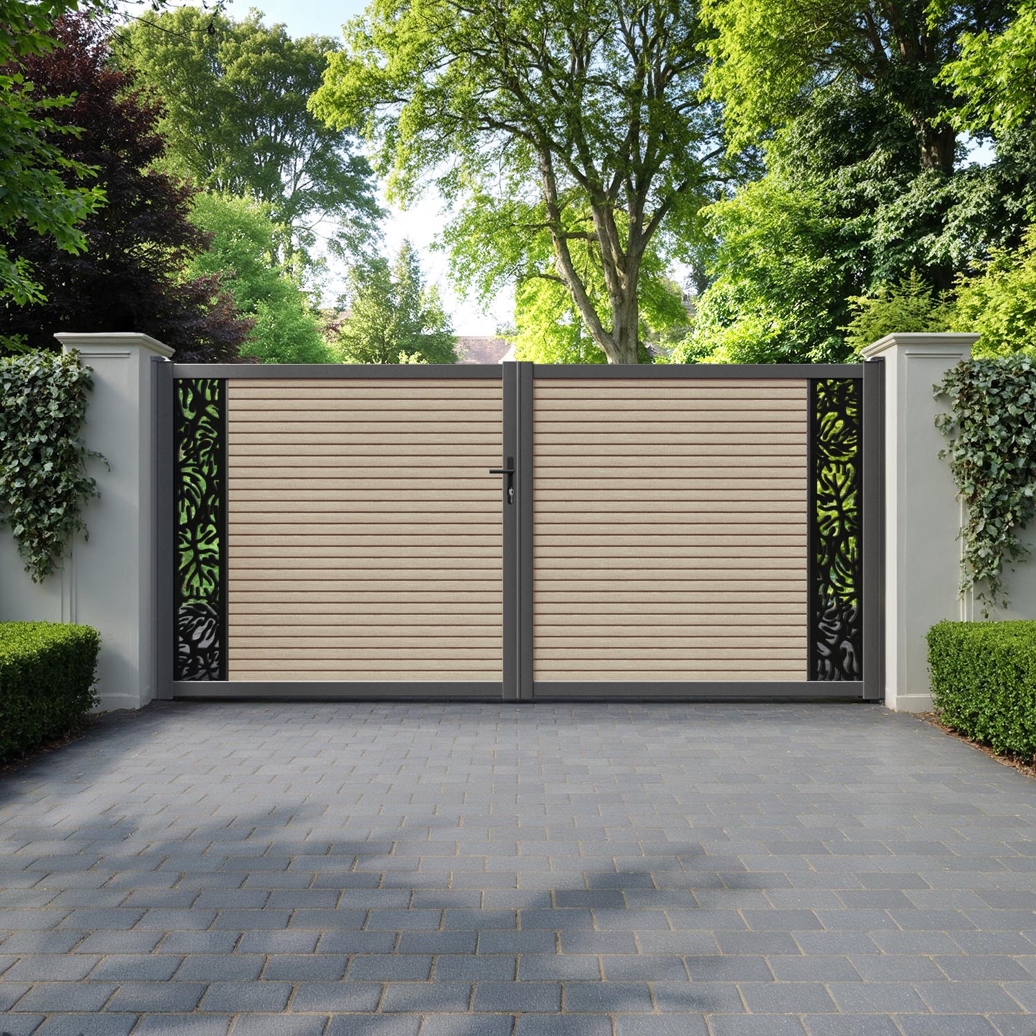 Hudson Botanic Straight Top Driveway Gate - Light Oak - End Screen