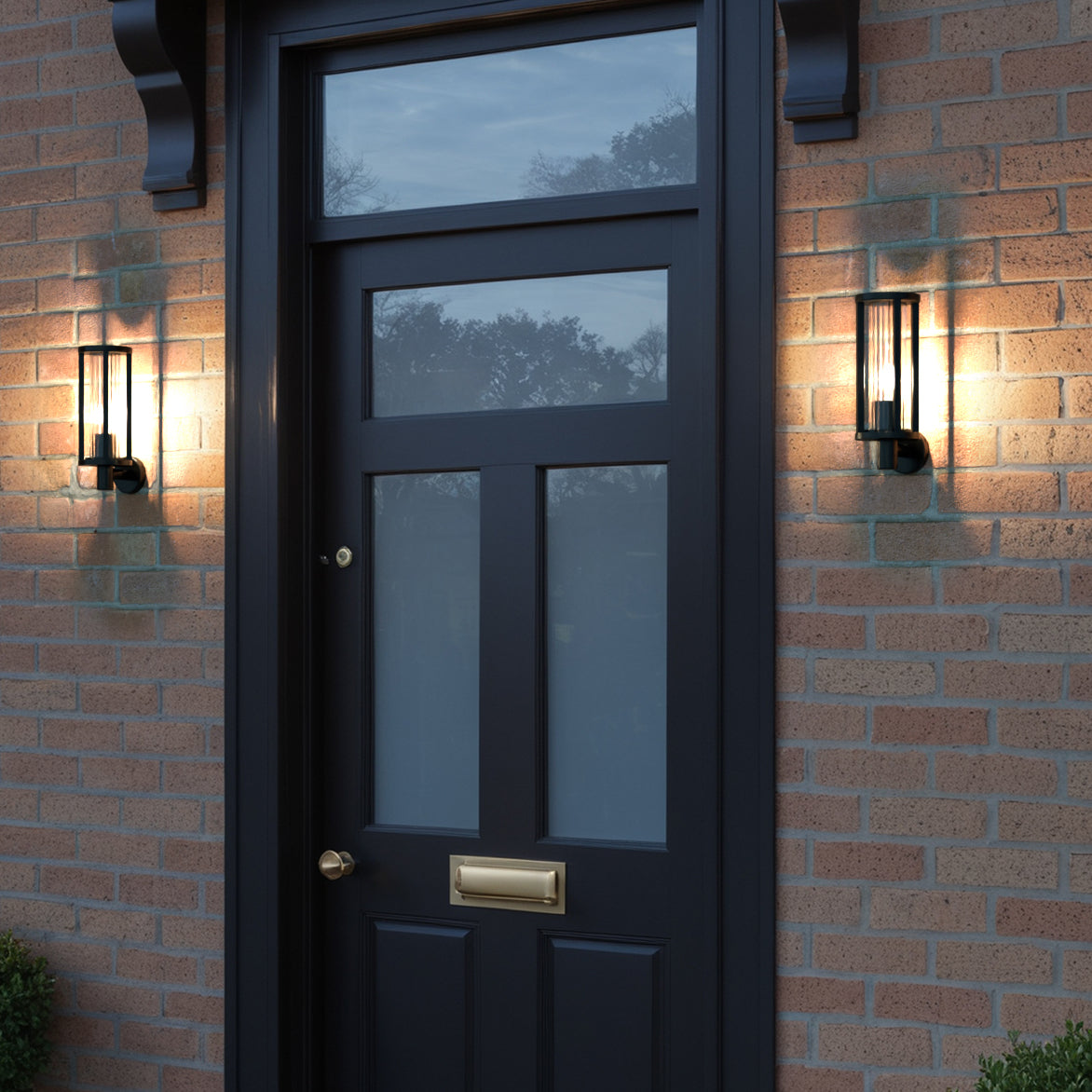 Courtyard Outdoor Light - Mains Powered