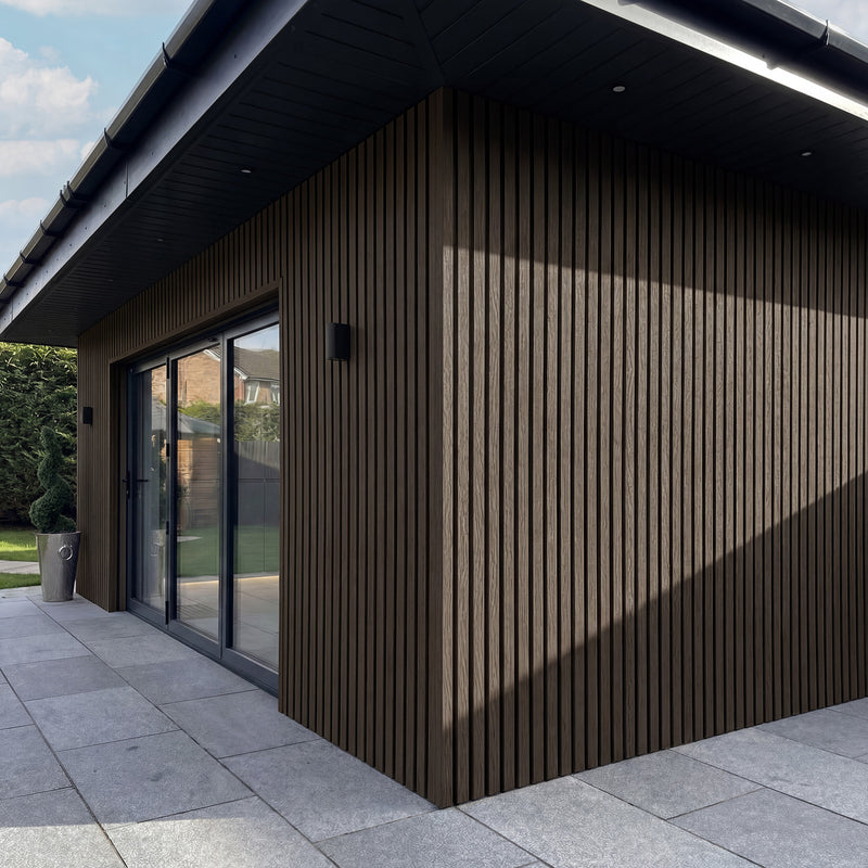 Dark Oak slat wall (1 sq/m)