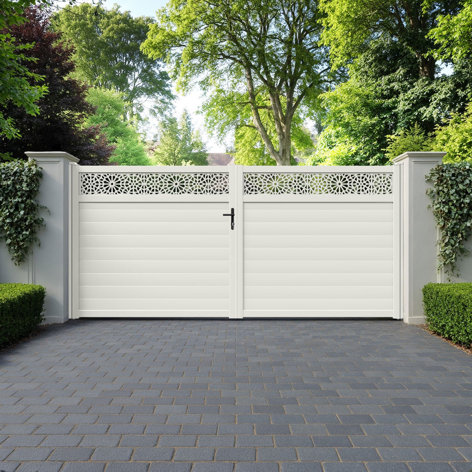 Alnara Aluminium Straight Top Driveway Gate