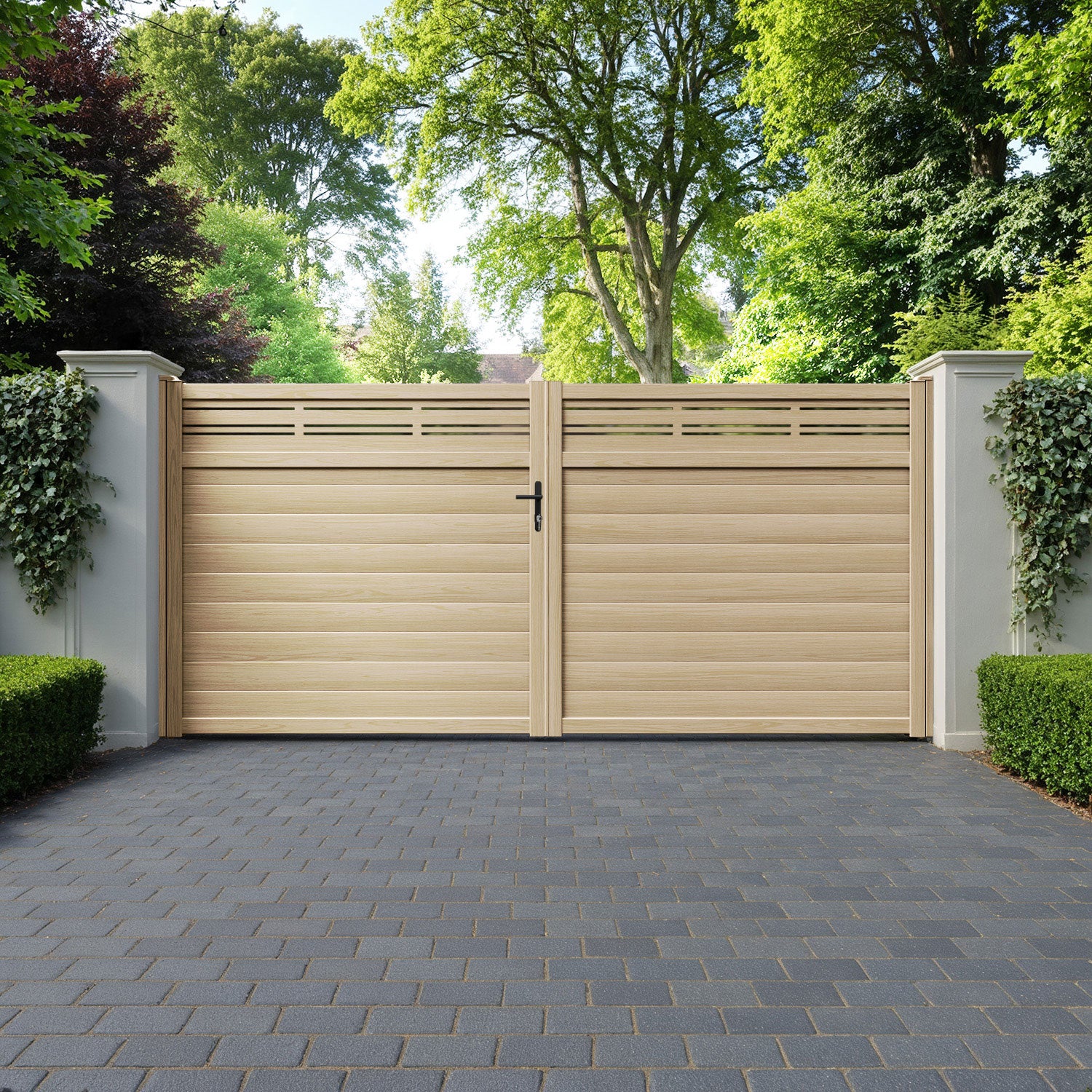 Linea Aluminium Straight Top Driveway Gate