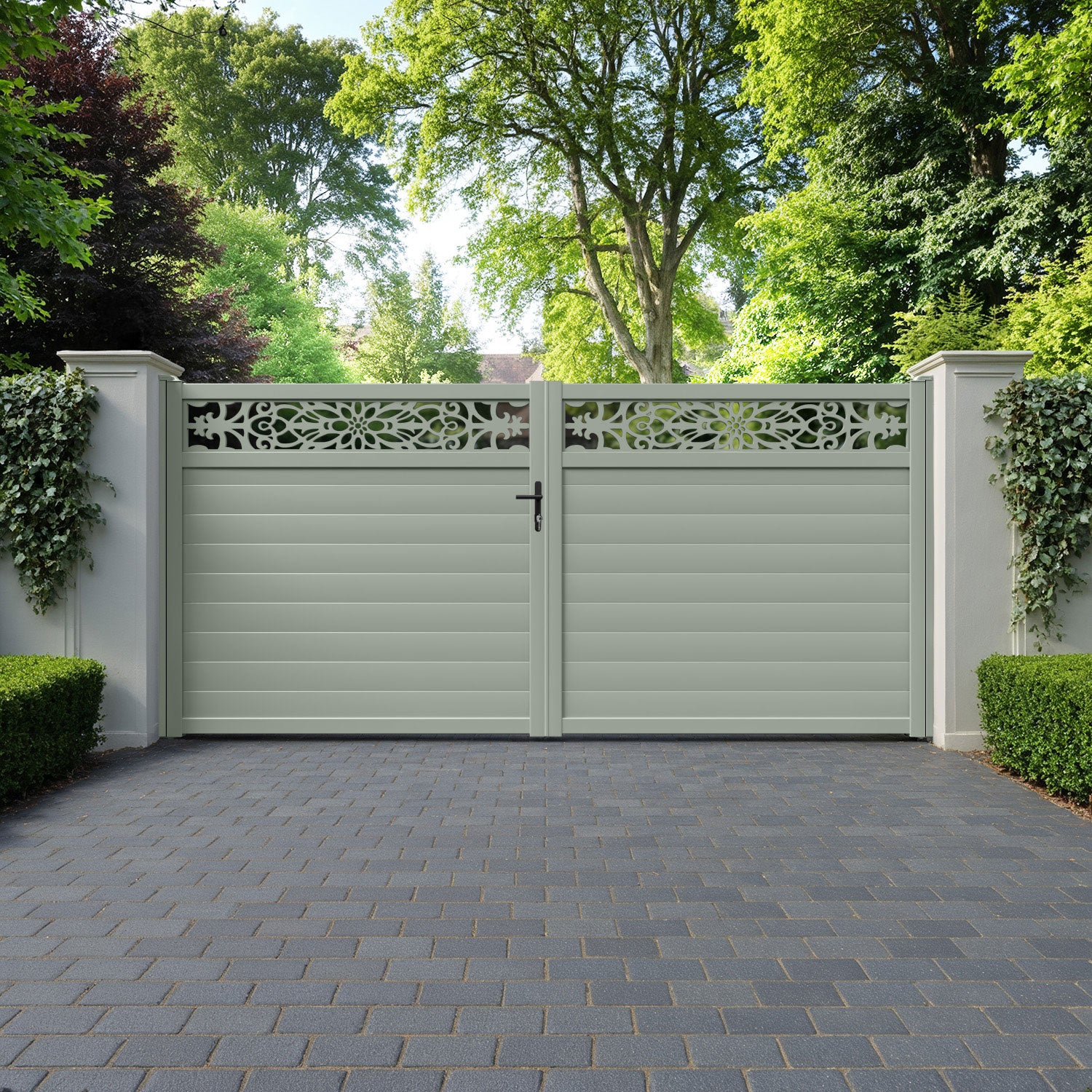 Windsor Aluminium Straight Top Driveway Gate