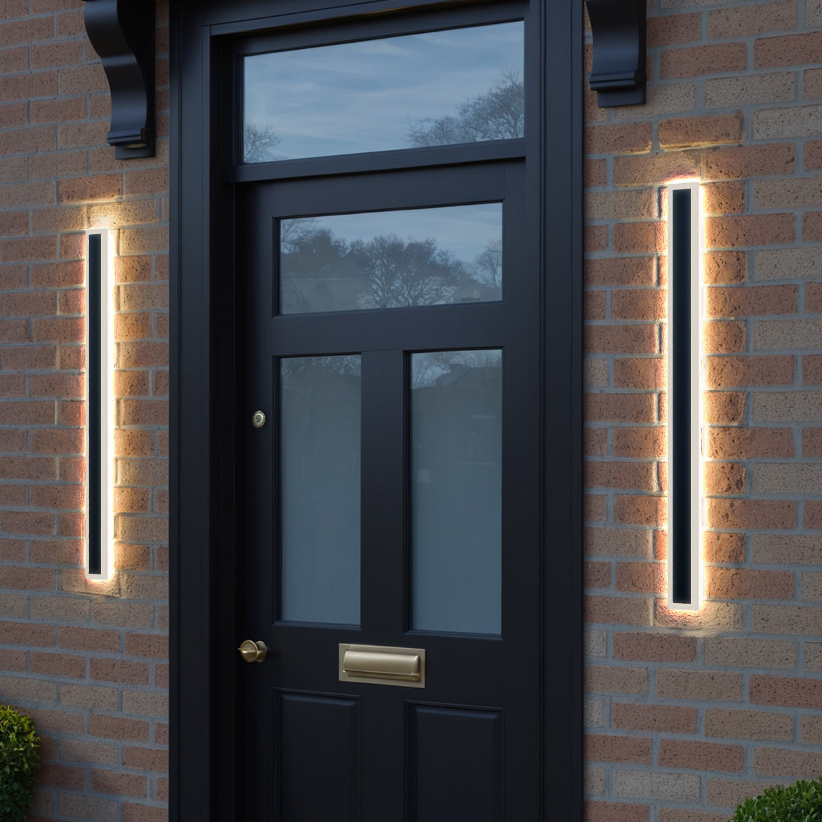 Eclipse Large Outdoor Light - Mains Powered