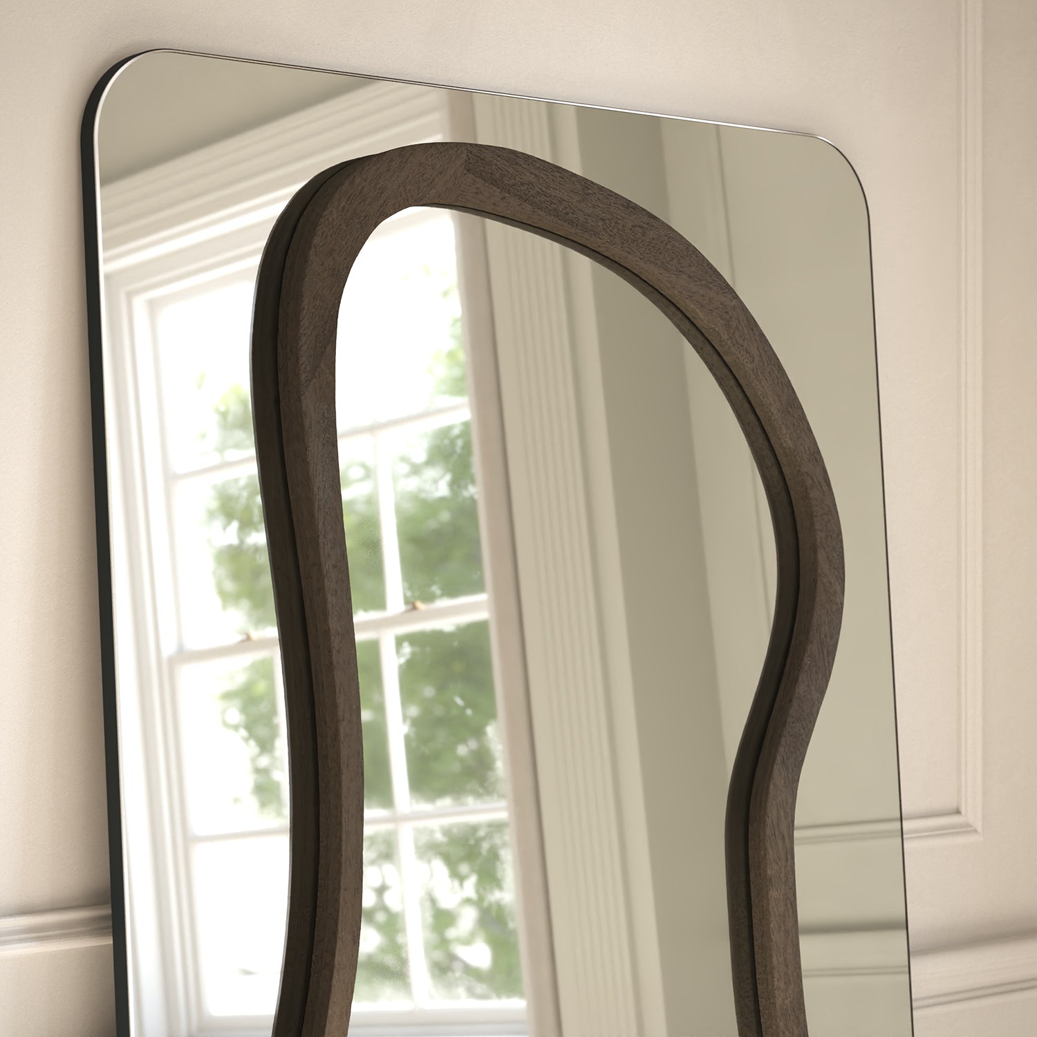 Eclipse Frame Within Rounded Rectangle Full-Length Leaner Mirror - with LED
