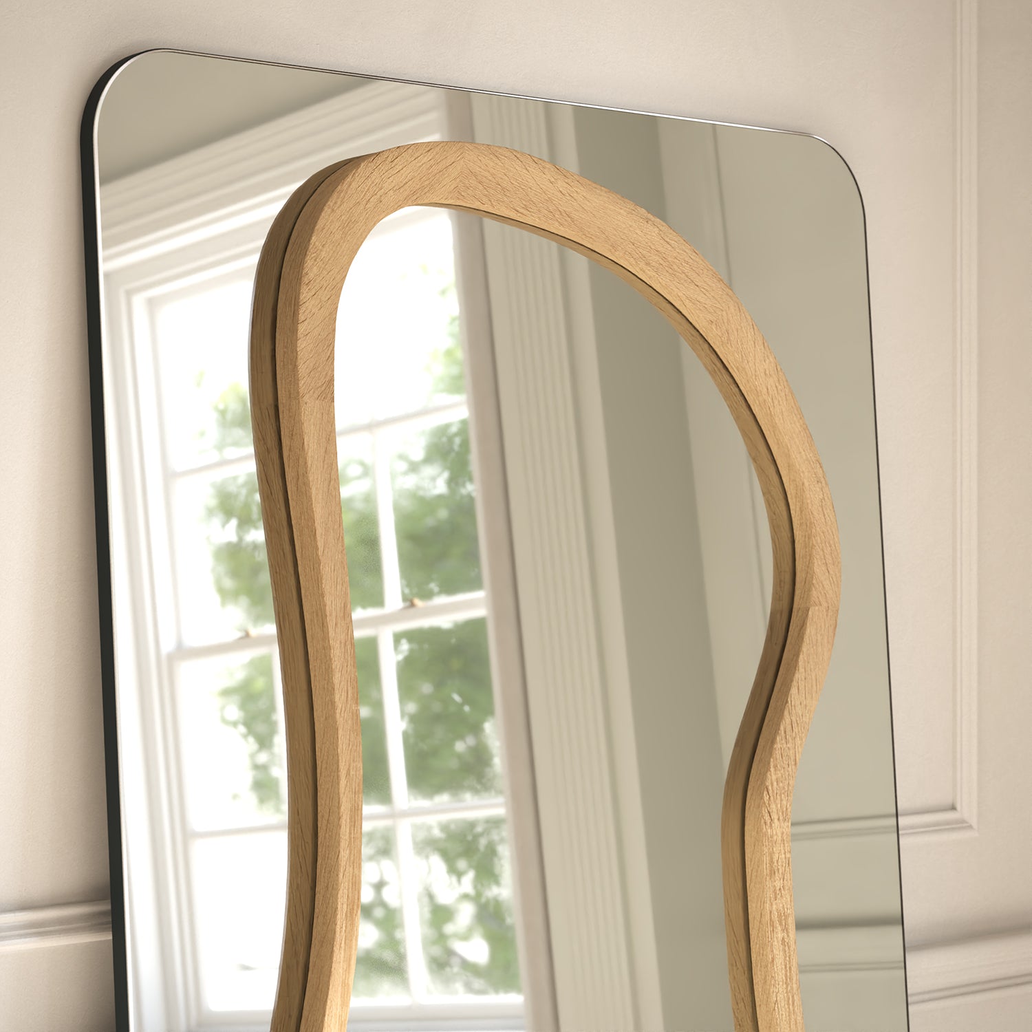 Eclipse Frame Within Rounded Rectangle Full-Length Leaner Mirror - with LED