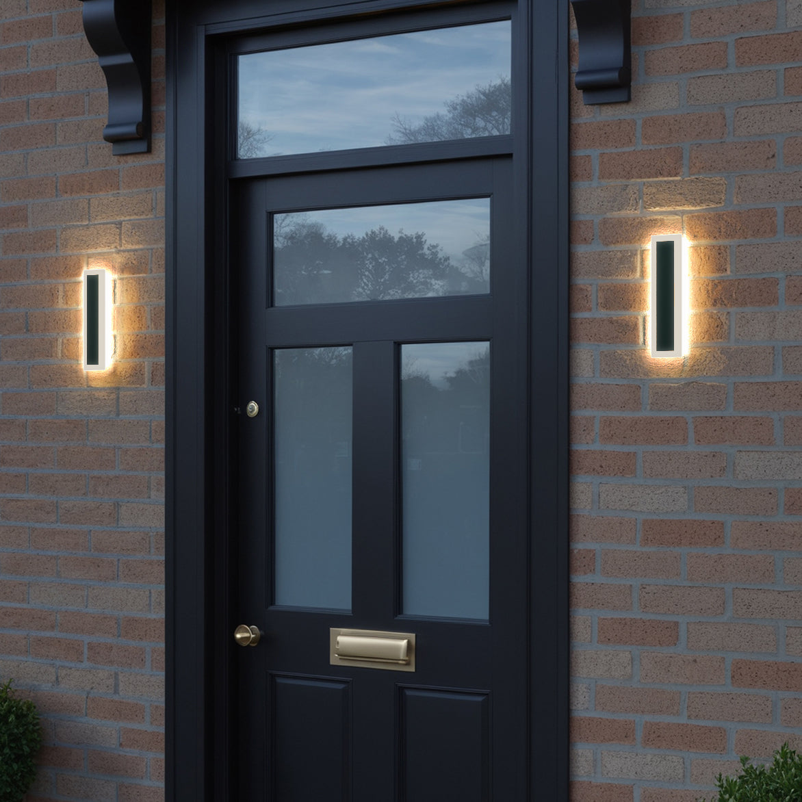 Eclipse Small Outdoor Light - Mains Powered