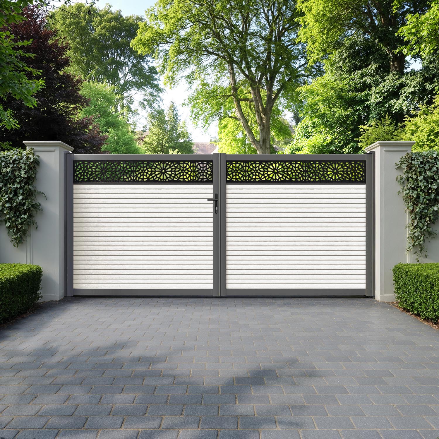 Hudson Alnara Straight Top Driveway Gate - Light Stone - Top Screen