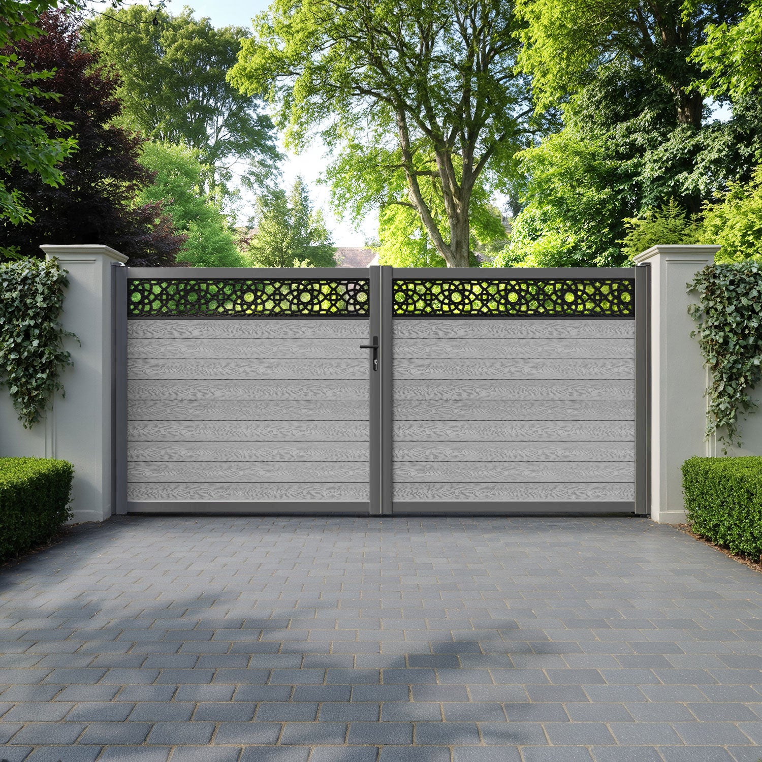 Classic Ambar Straight Top Driveway Gate - Light Grey - Top Screen