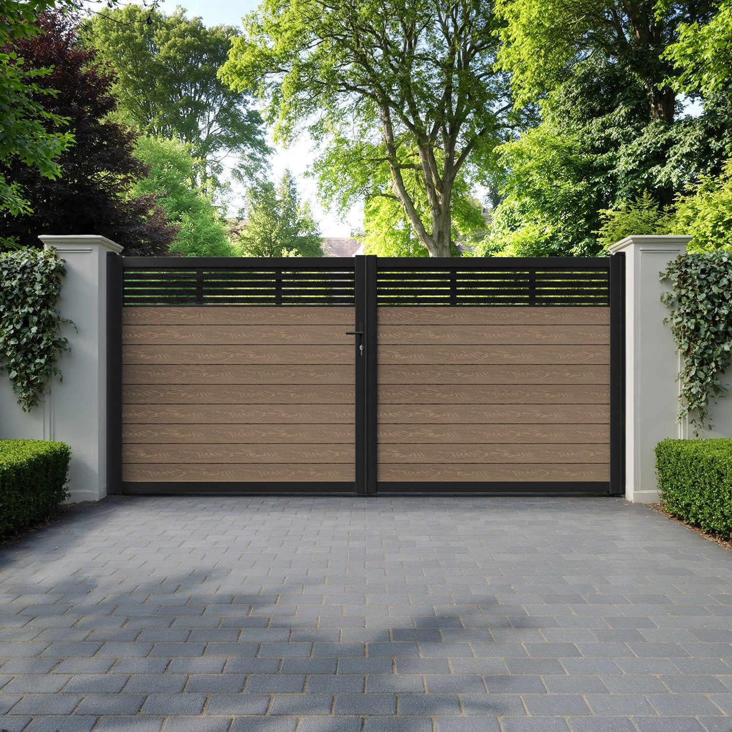 Classic Aspen Straight Top Driveway Gate - Teak - Top Screen