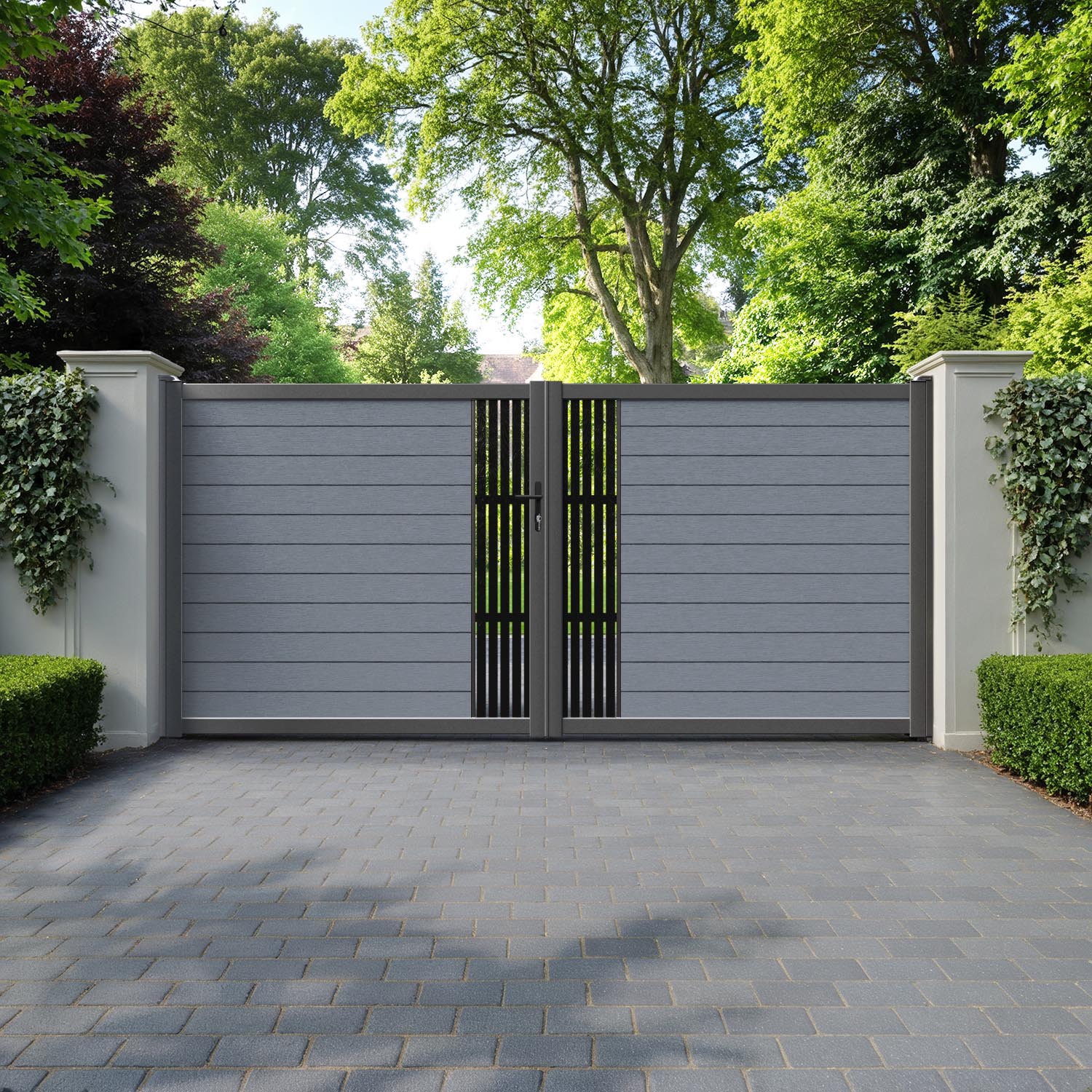 Fusion Aspen Straight Top Driveway Gate - Anthracite - Middle Screen