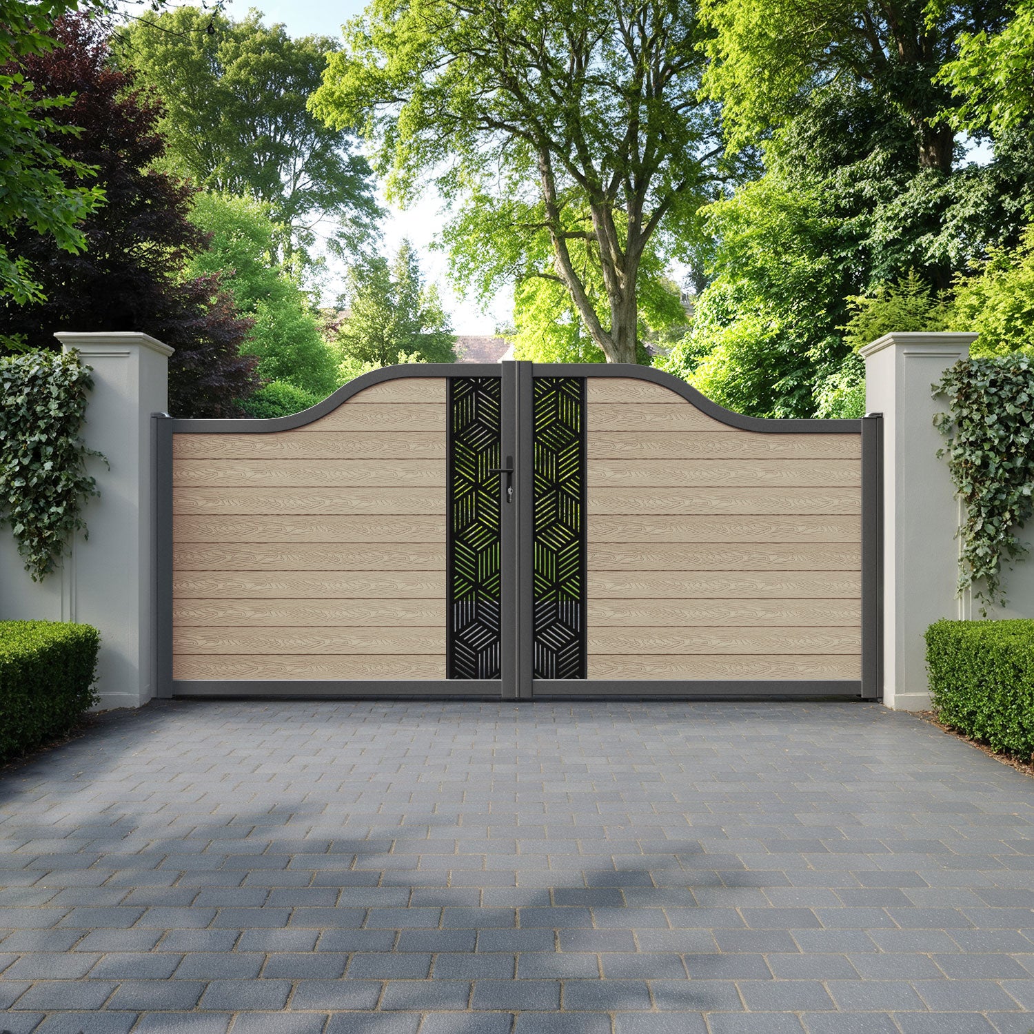 Classic Cubed Curved Top Driveway Gate - Light Oak - Middle Screen