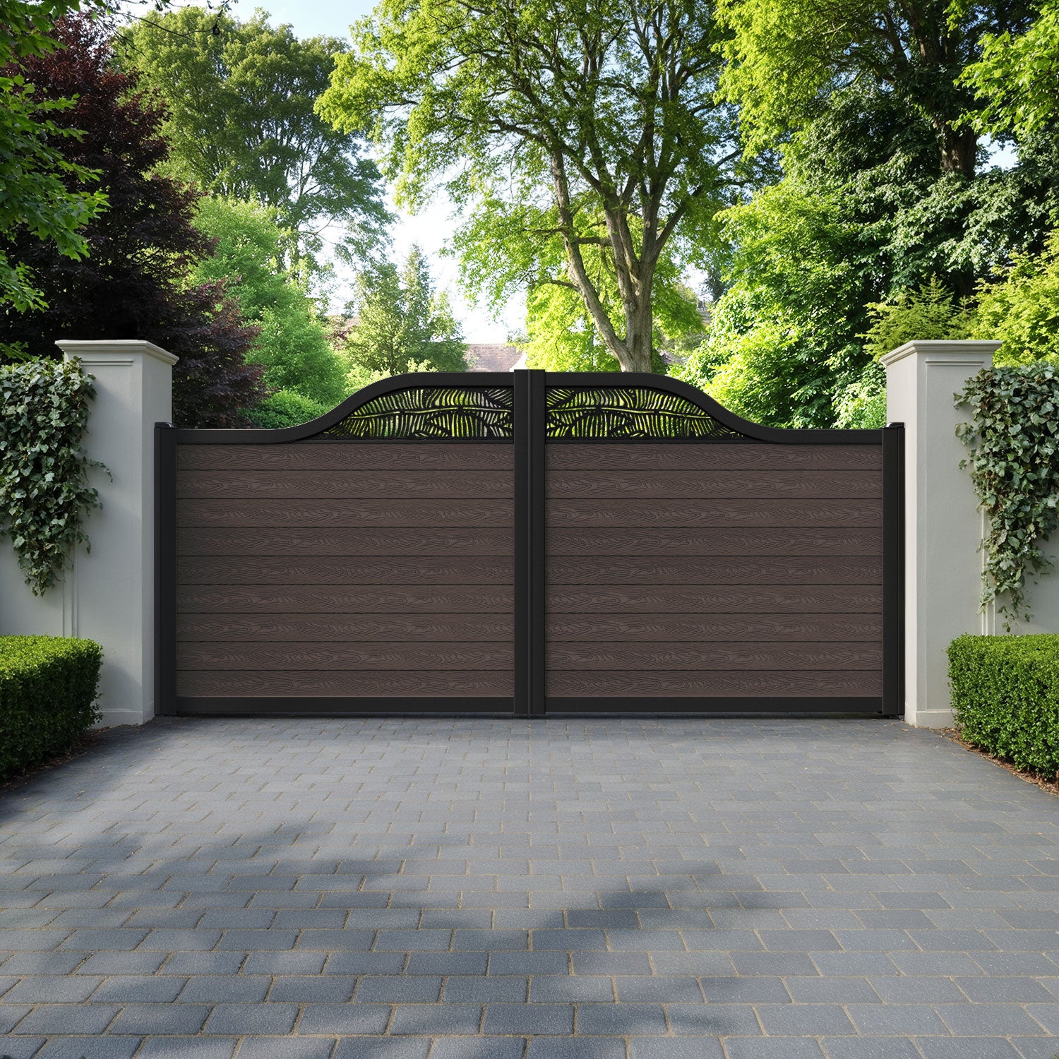 Classic Feather Curved Top Driveway Gate - Mid Brown - Top Screen