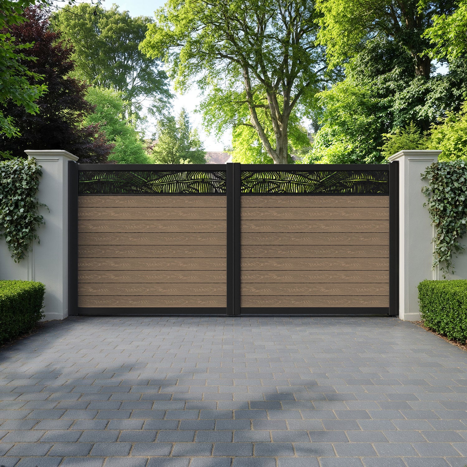 Classic Feather Straight Top Driveway Gate - Teak - Top Screen