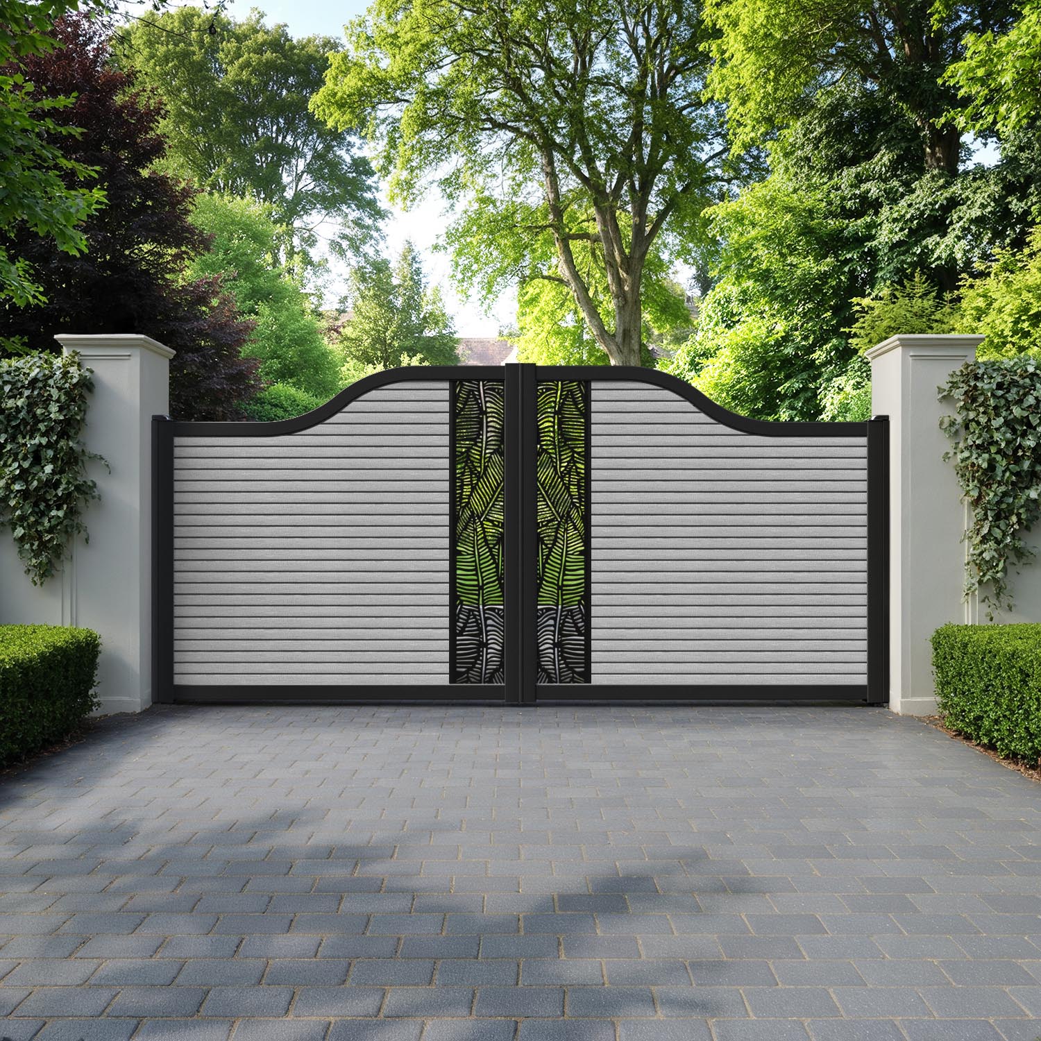 Hudson Feather Curved Top Driveway Gate - Light Grey - Middle Screen
