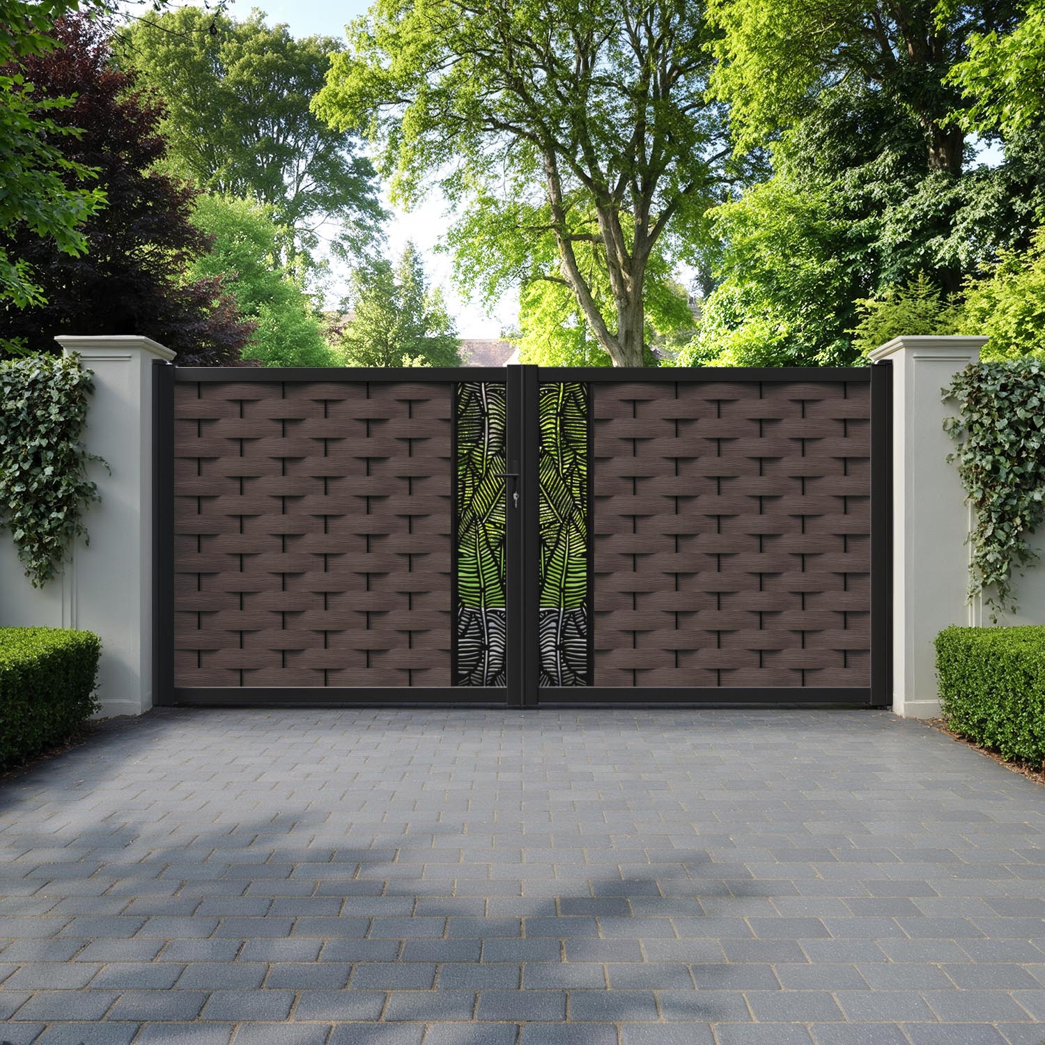 Ripple Feather Straight Top Driveway Gate - Mid Brown - Middle Screen
