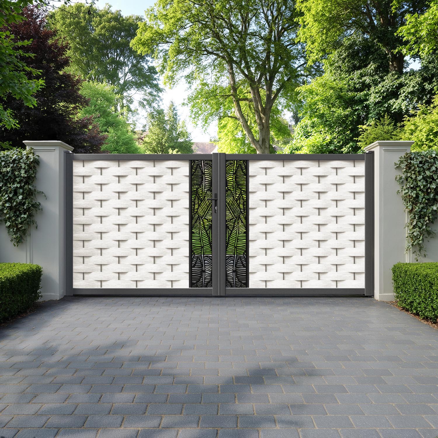Ripple Feather Straight Top Driveway Gate - Light Stone - Middle Screen
