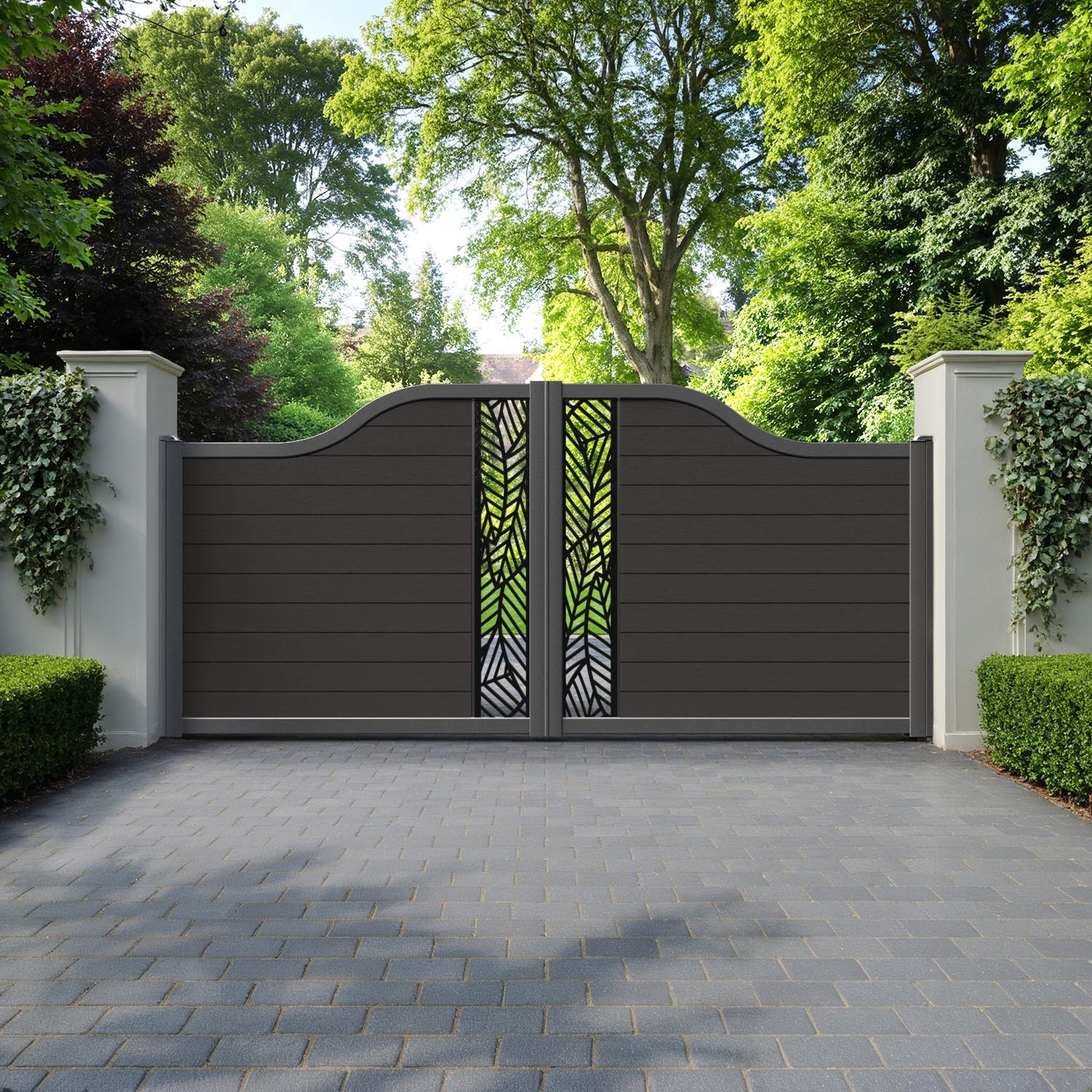 Fusion Habitat Curved Top Driveway Gate - Dark Oak - Middle Screen