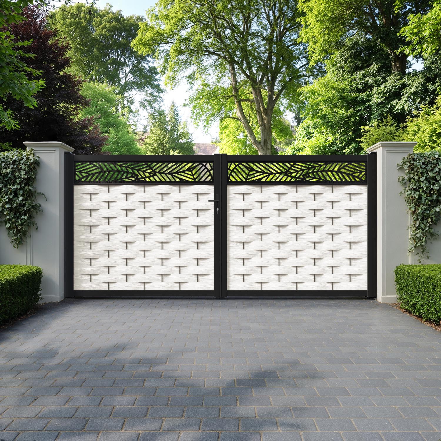 Ripple Habitat Straight Top Driveway Gate - Light Stone - Top Screen