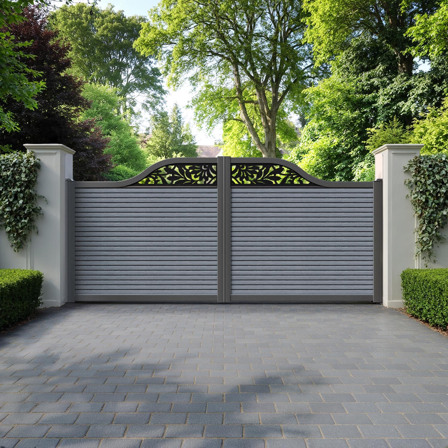 Hudson Heritage Curved Top Driveway Gate - Anthracite - Top Screen