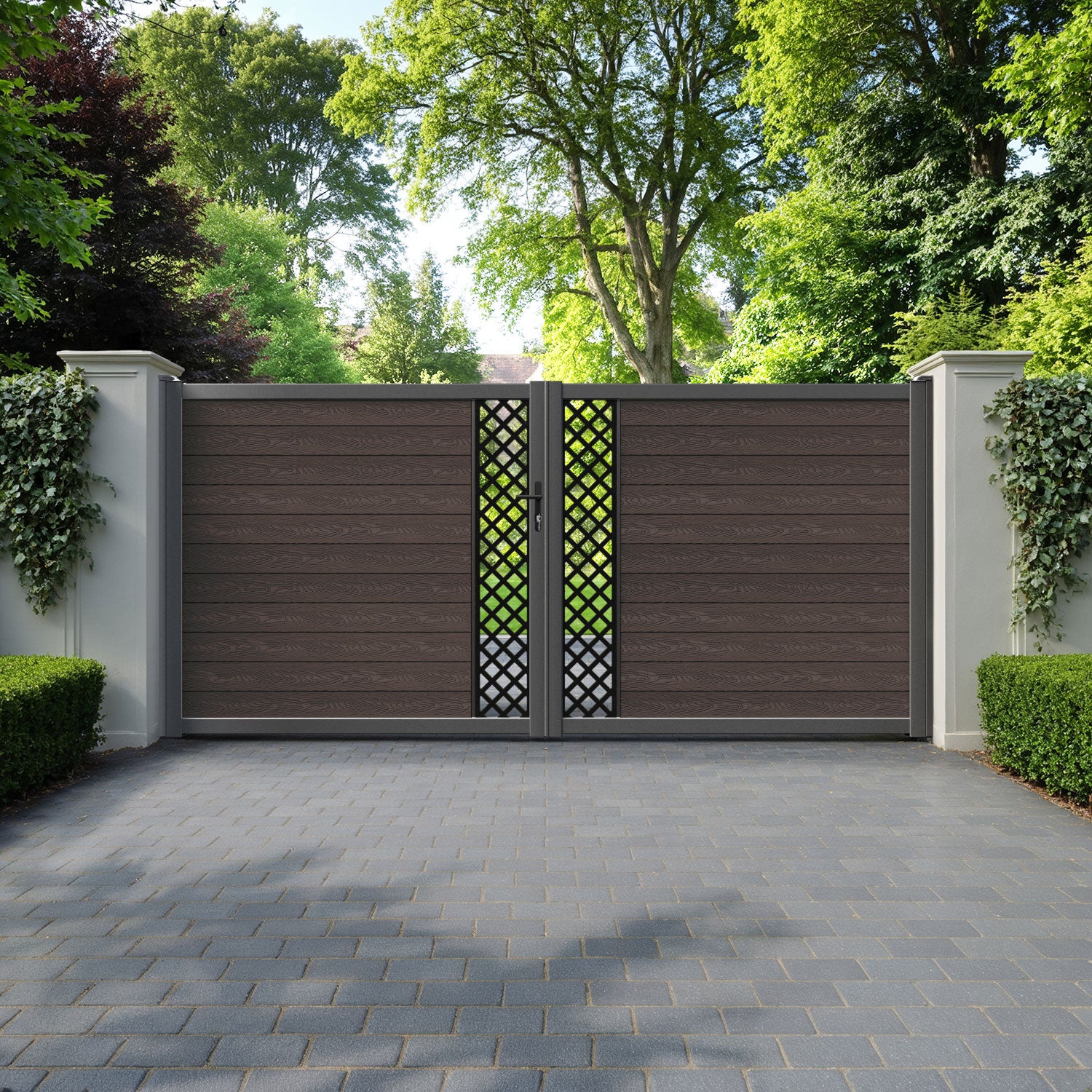 Classic Hive Straight Top Driveway Gate - Mid Brown - Middle Screen