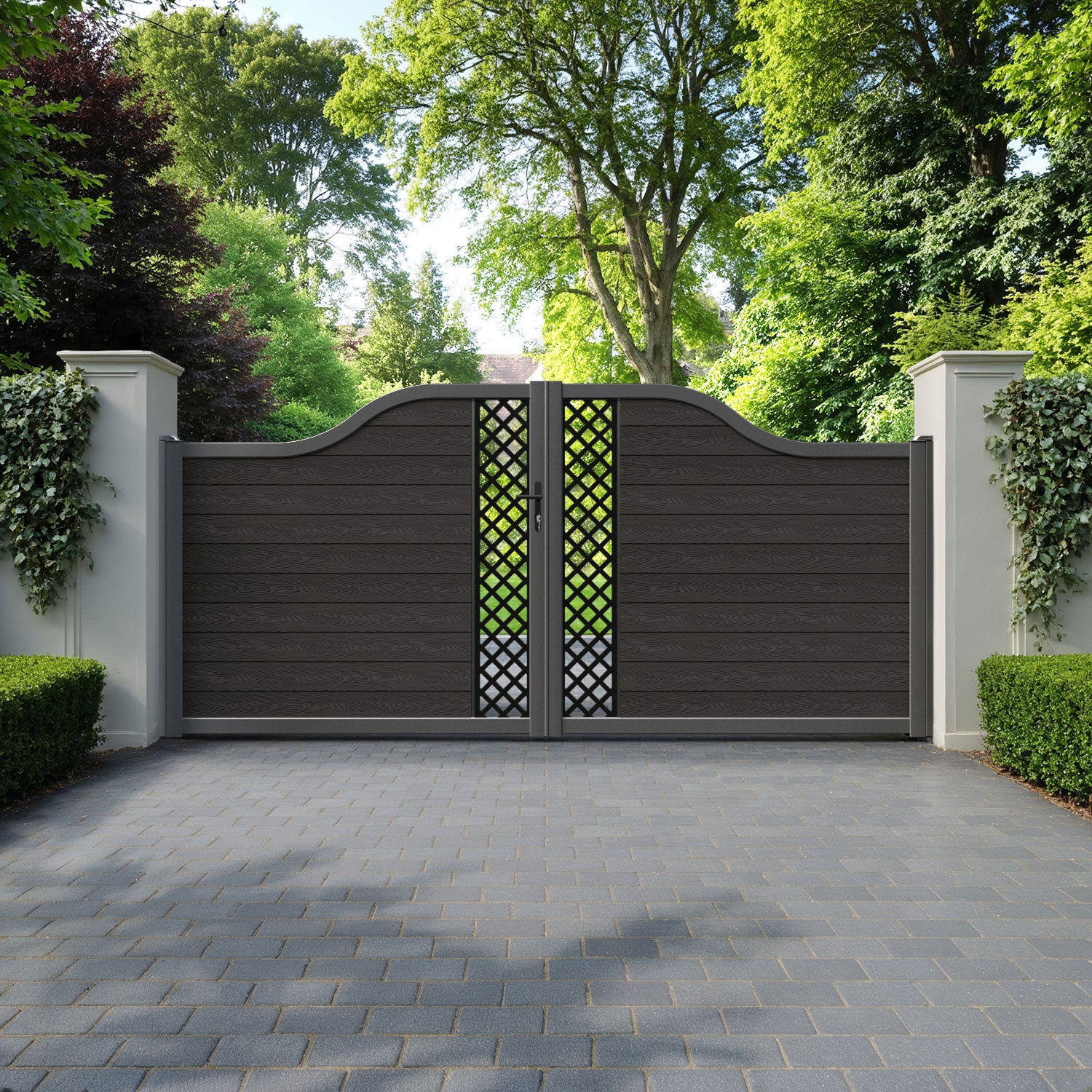 Classic Hive Curved Top Driveway Gate - Dark Oak - Middle Screen