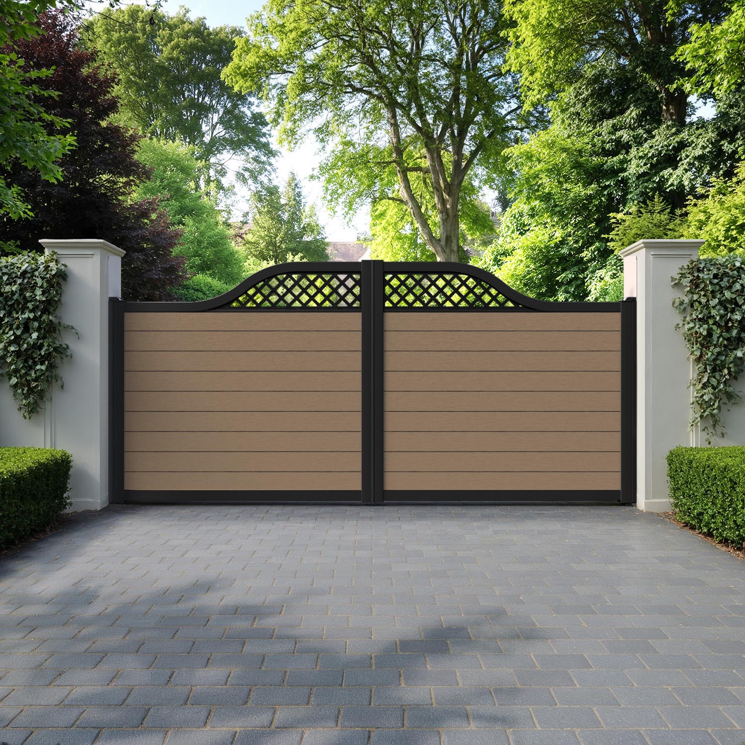 Fusion Hive Curved Top Driveway Gate - Teak - Top Screen