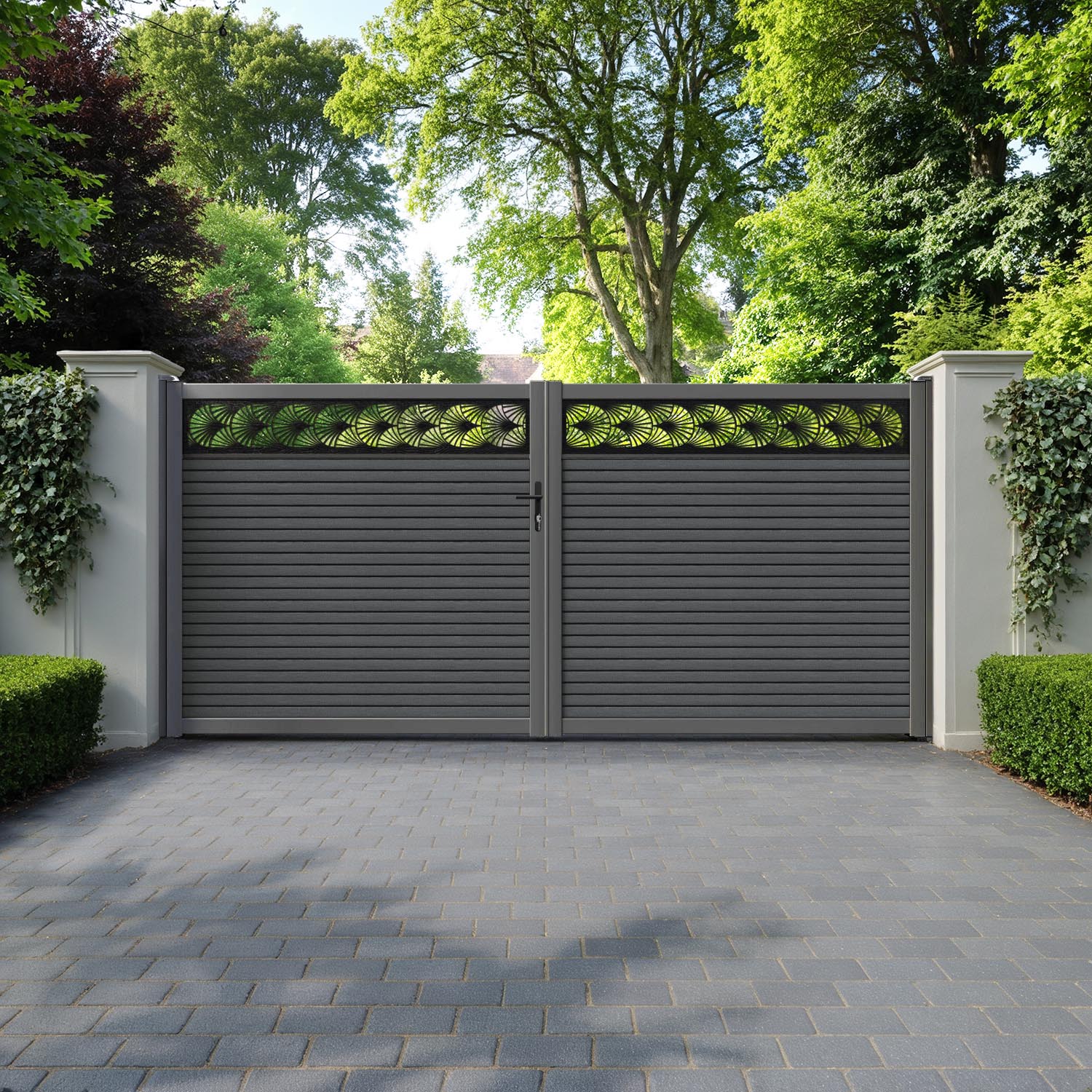 Hudson Laurel Straight Top Driveway Gate - Dark Grey - Top Screen
