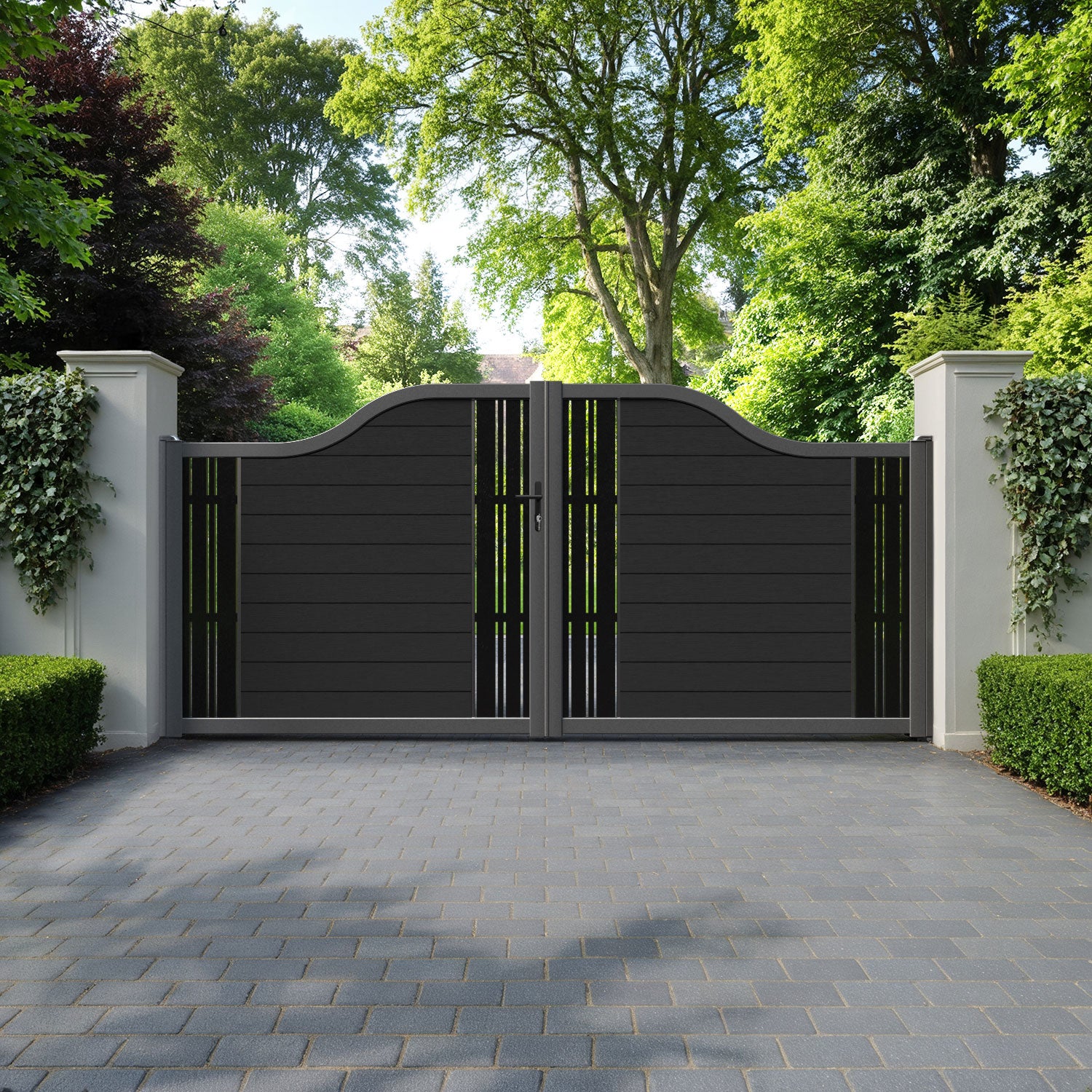 Fusion Linea Curved Top Driveway Gate - Black - Middle & End Screen