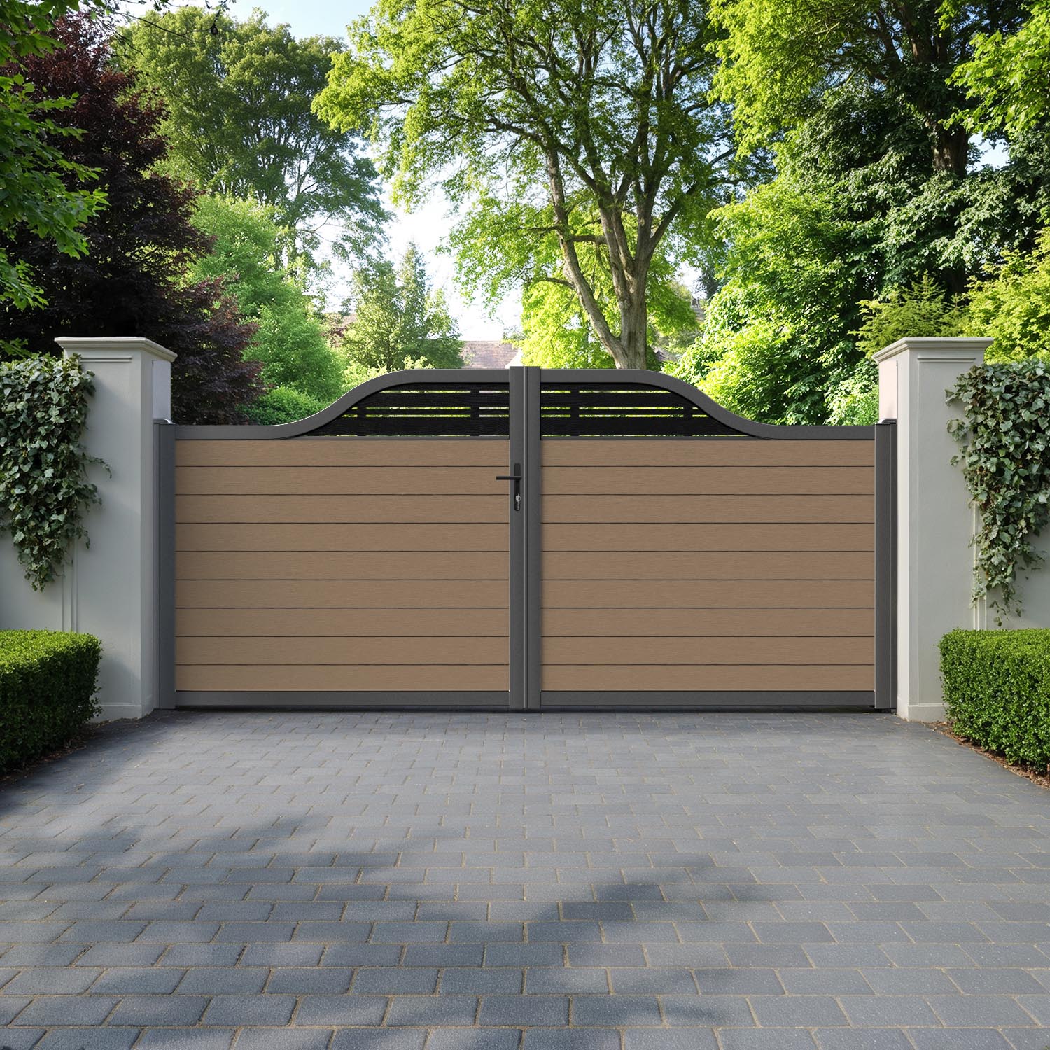 Fusion Linea Curved Top Driveway Gate - Teak - Top Screen