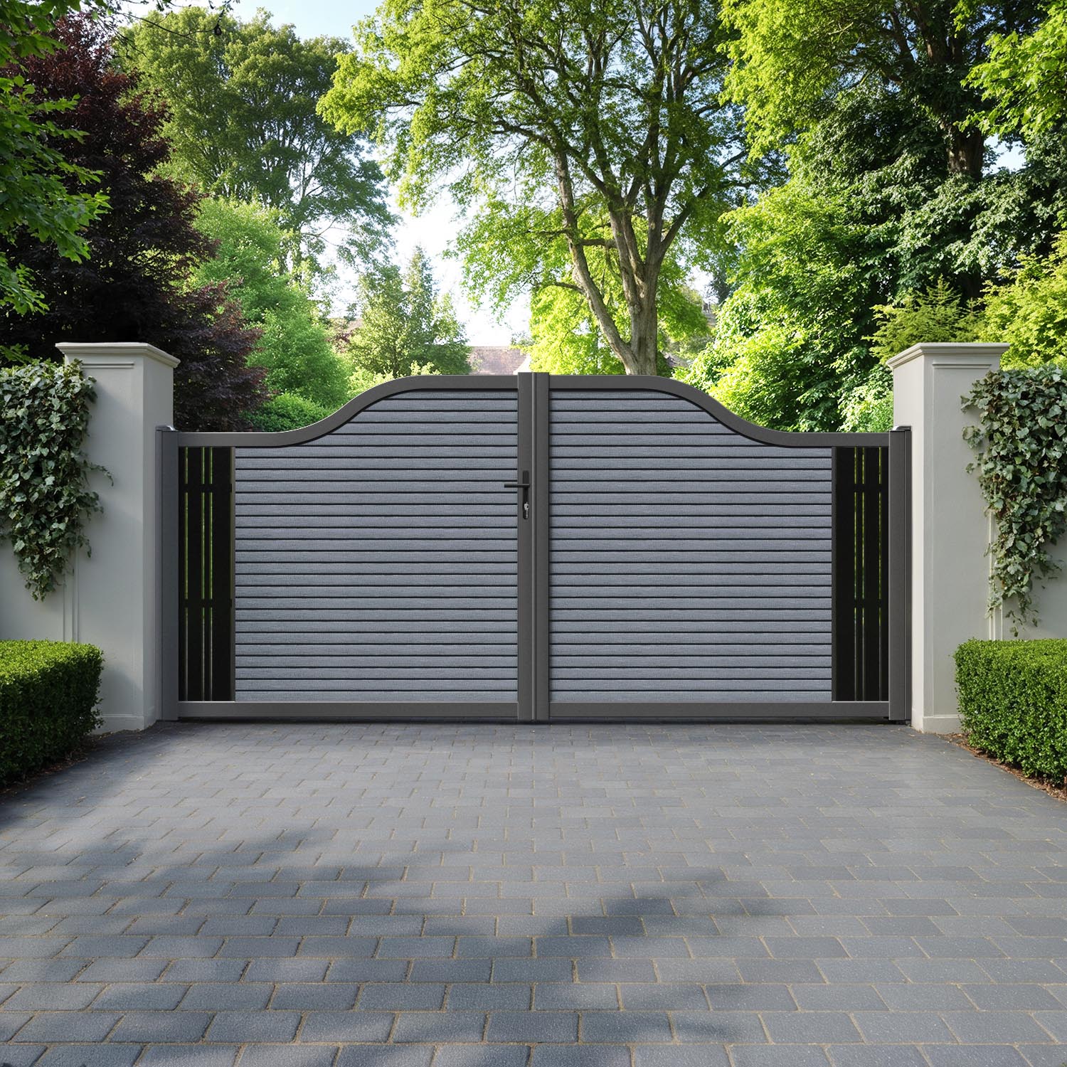 Hudson Linea Curved Top Driveway Gate - Anthracite - End Screen