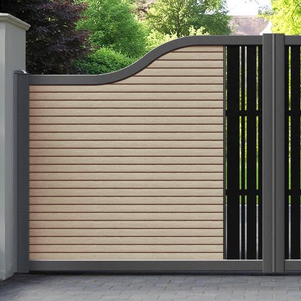 Hudson Linea Curved Top Driveway Gate - Light Oak - Middle Screen