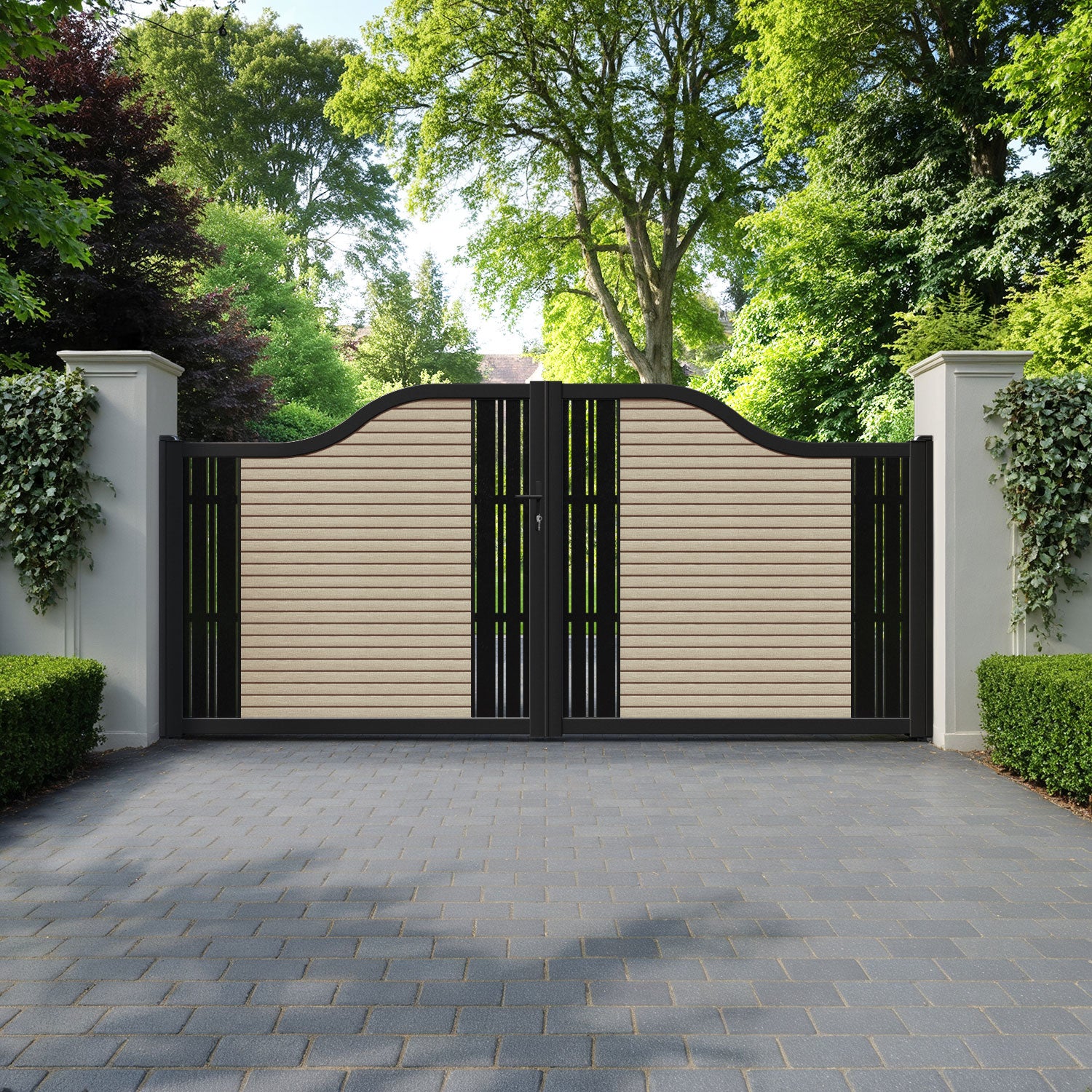 Hudson Linea Curved Top Driveway Gate - Light Oak- Middle & End Screen