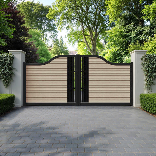 Hudson Linea Curved Top Driveway Gate - Light Oak - Middle Screen