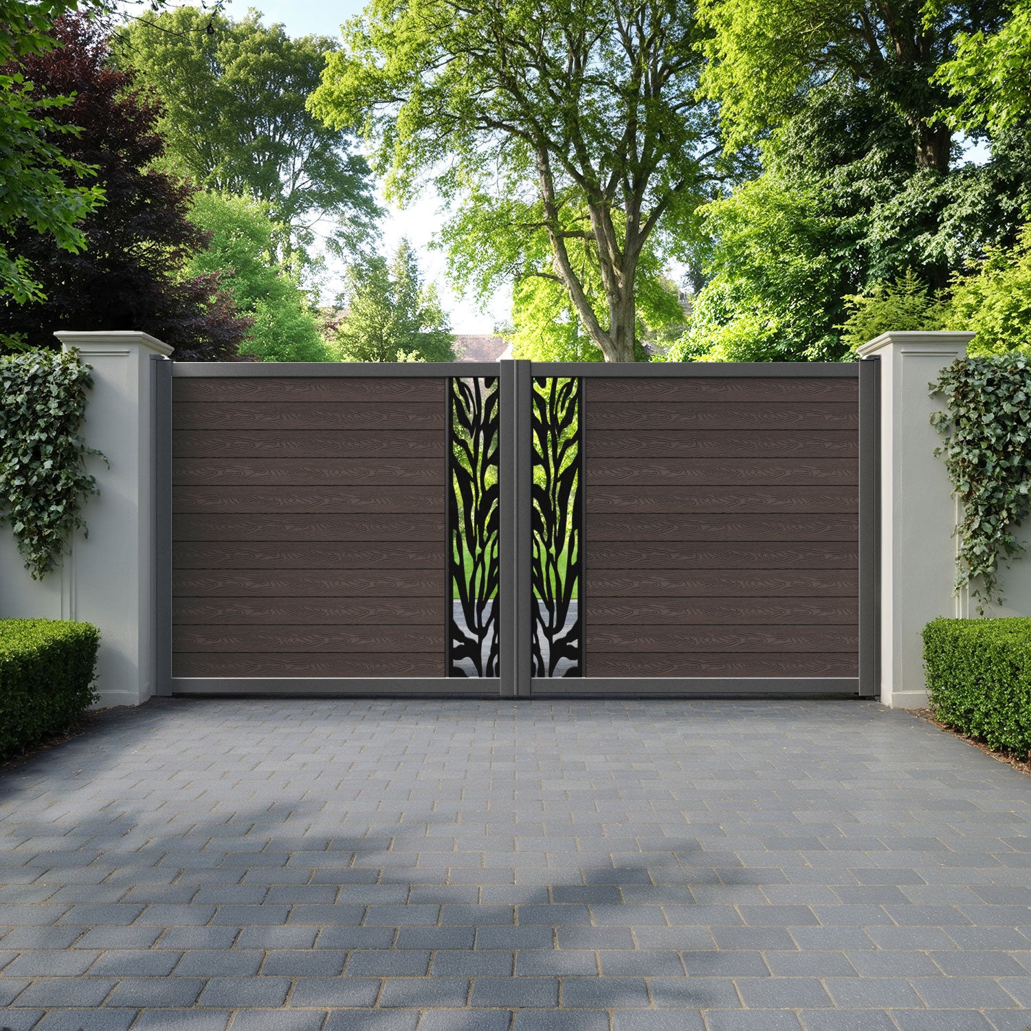 Classic Malawi Straight Top Driveway Gate - Mid Brown - Middle Screen