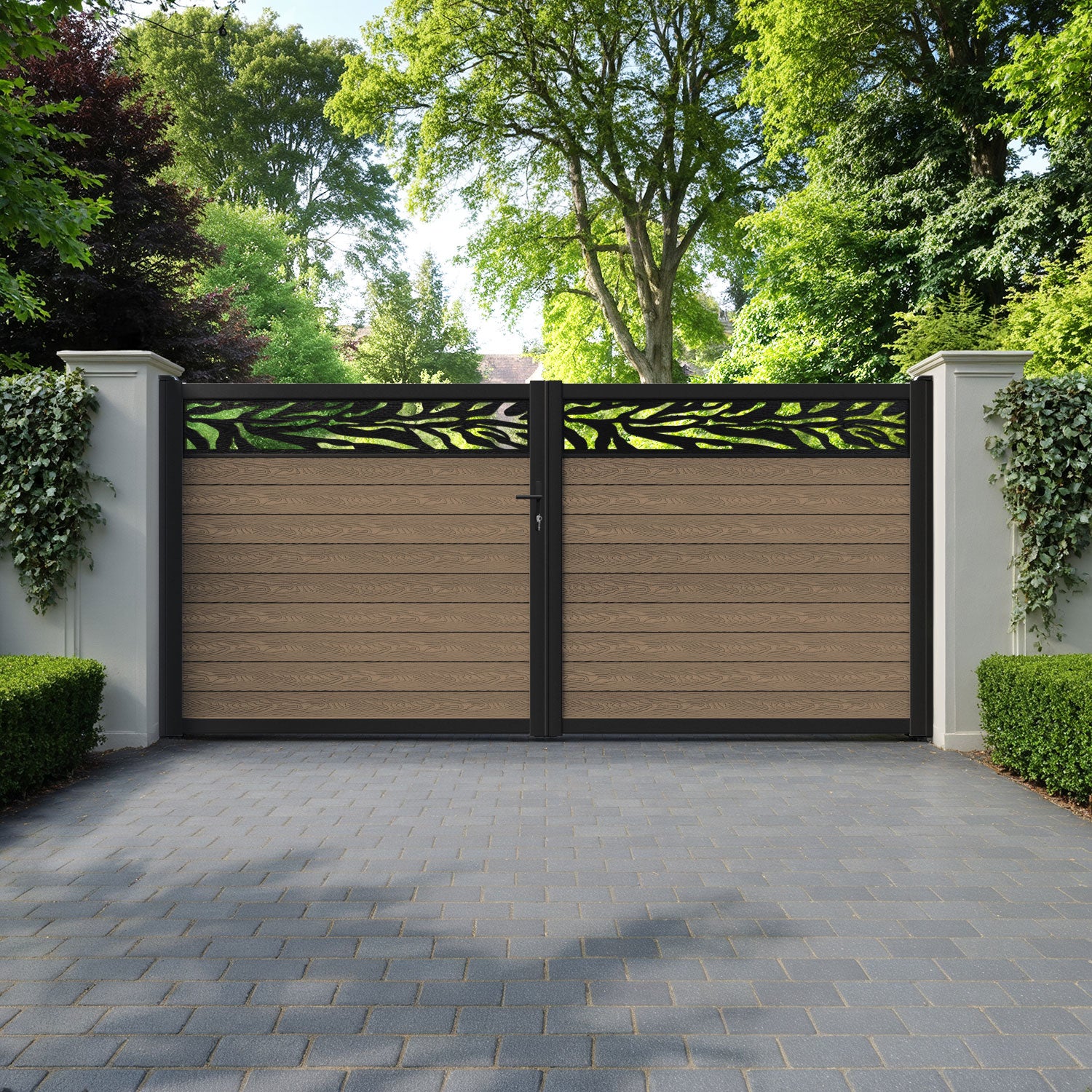 Classic Malawi Straight Top Driveway Gate - Teak - Top Screen