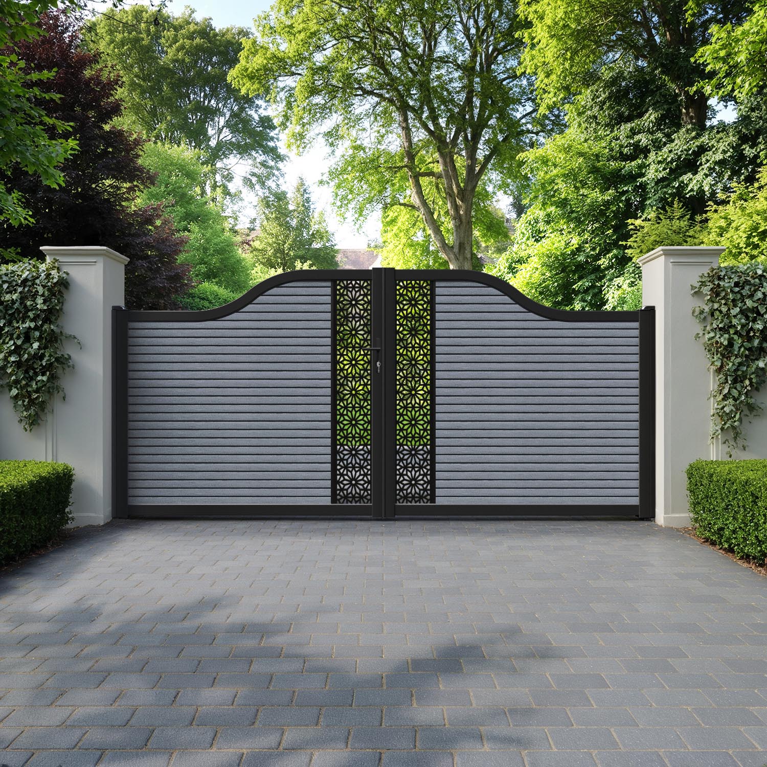 Hudson Narwa Curved Top Driveway Gate - Anthracite - Middle Screen