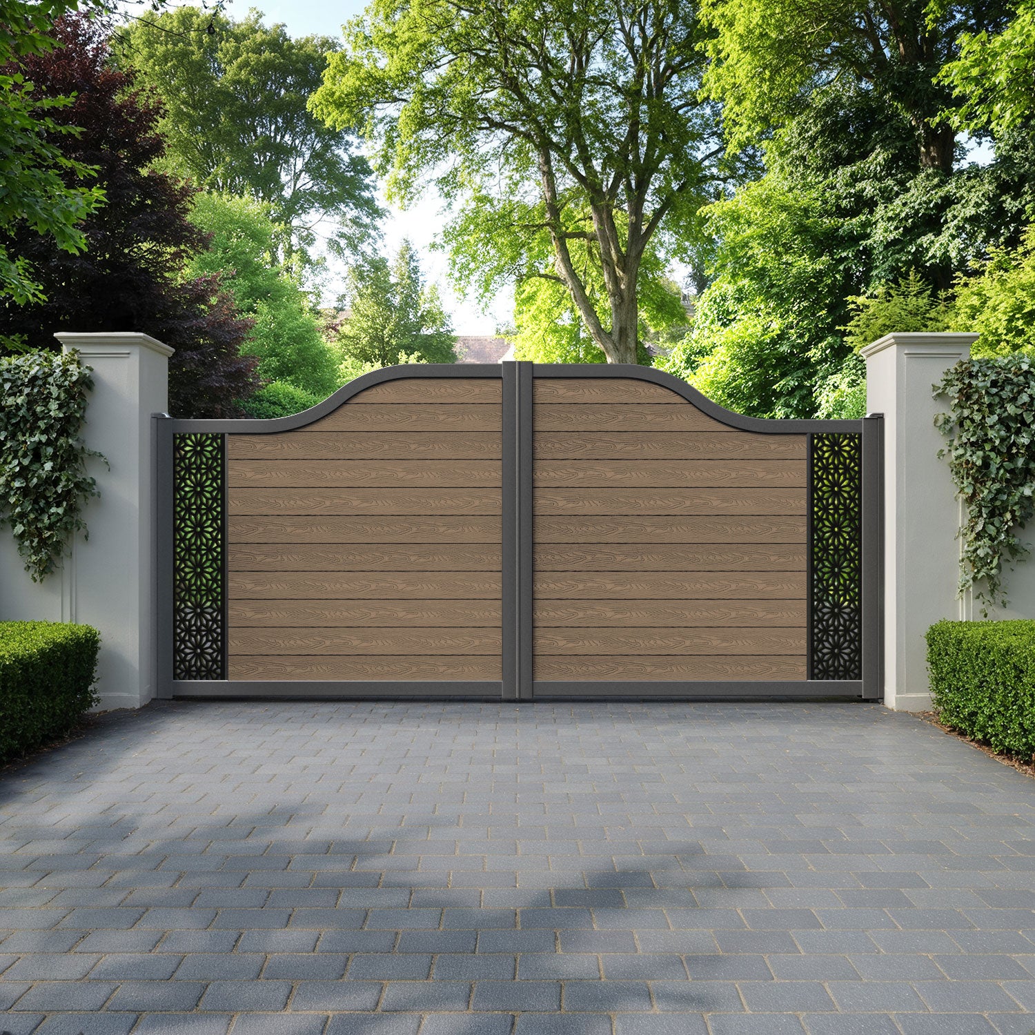 Classic Narwa Curved Top Driveway Gate - Teak -  End Screen