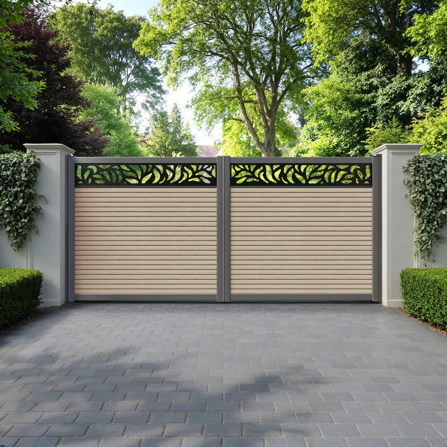 Hudson Plume Straight Top Driveway Gate - Light Oak- Top Screen