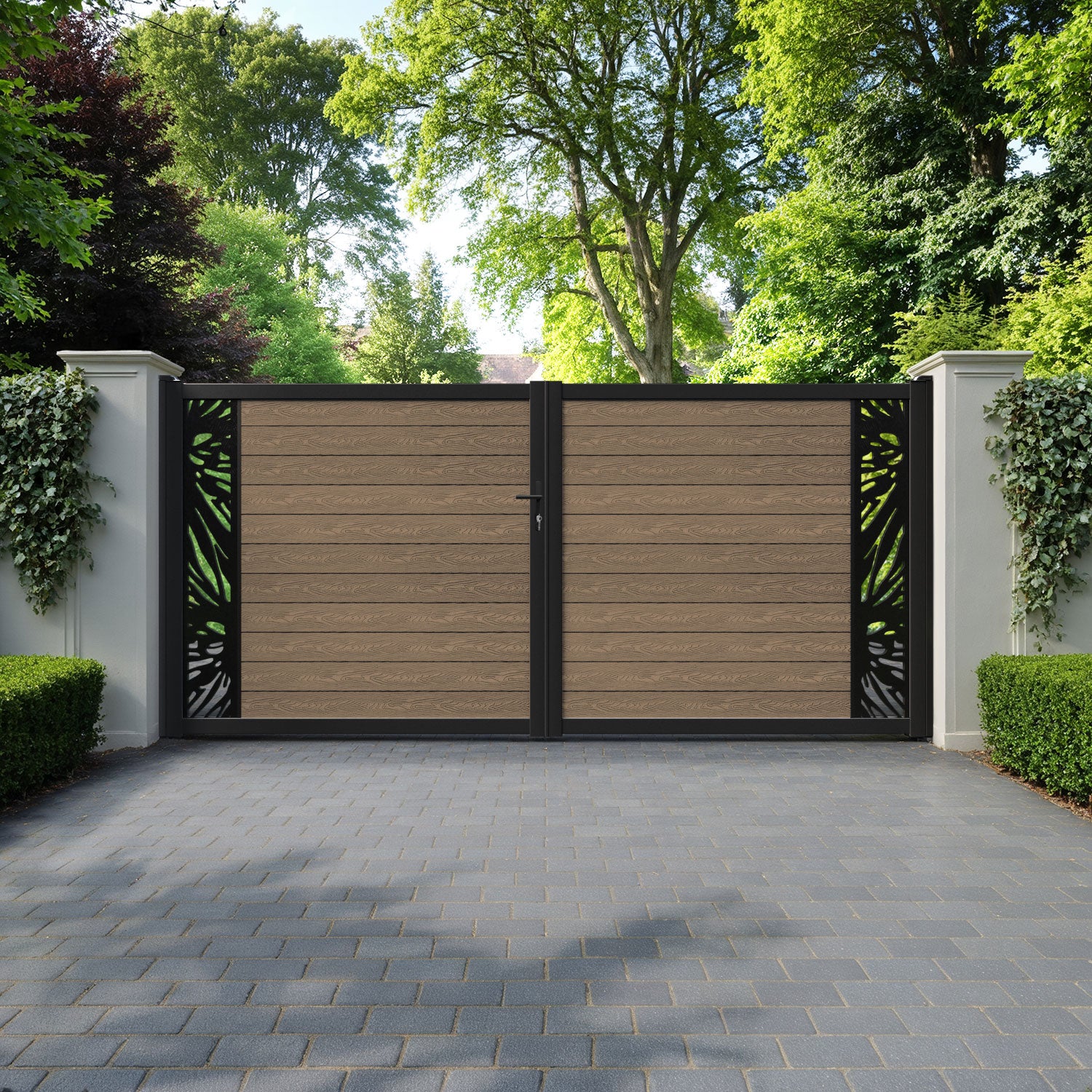 Classic Poppy Straight Top Driveway Gate - Teak - End Screen