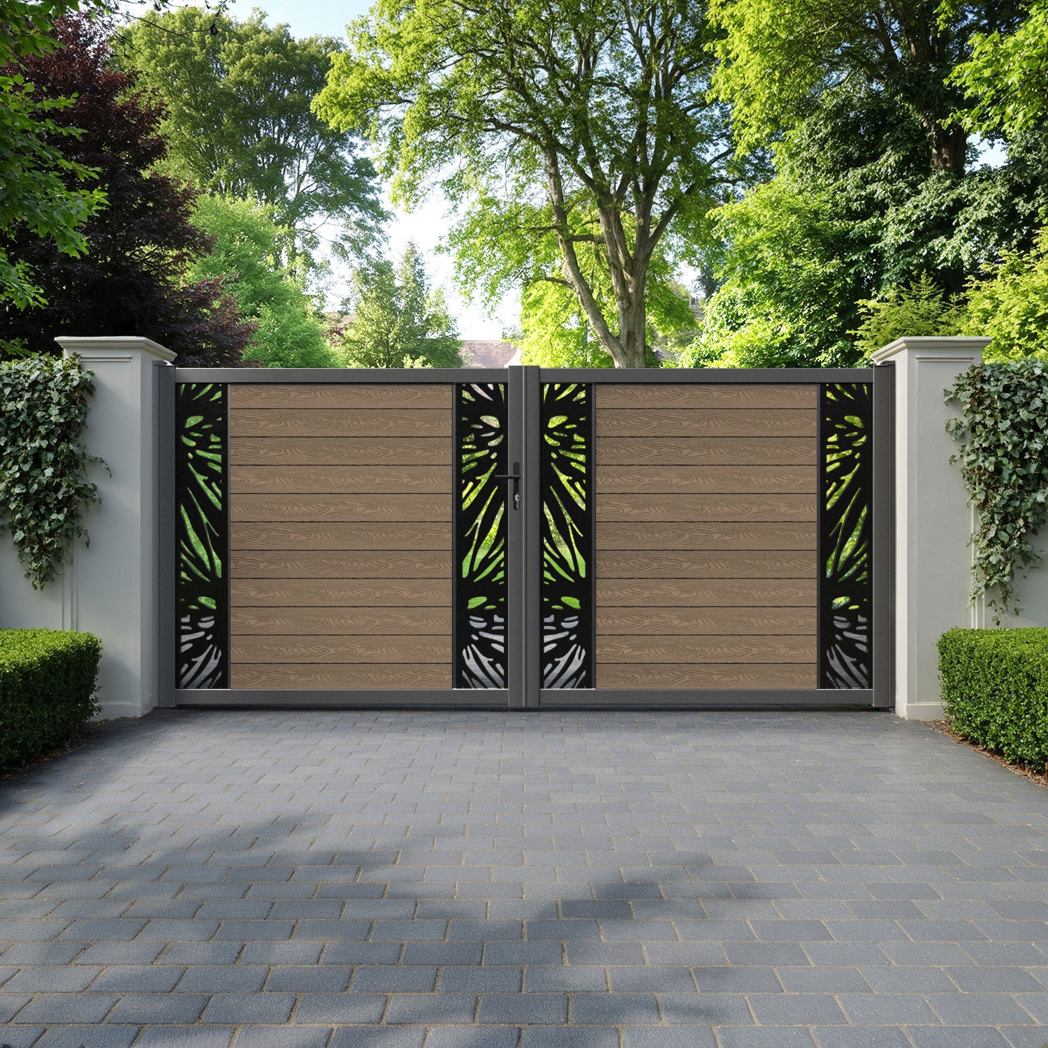 Classic Poppy Straight Top Driveway Gate - Teak - Middle & End Screen