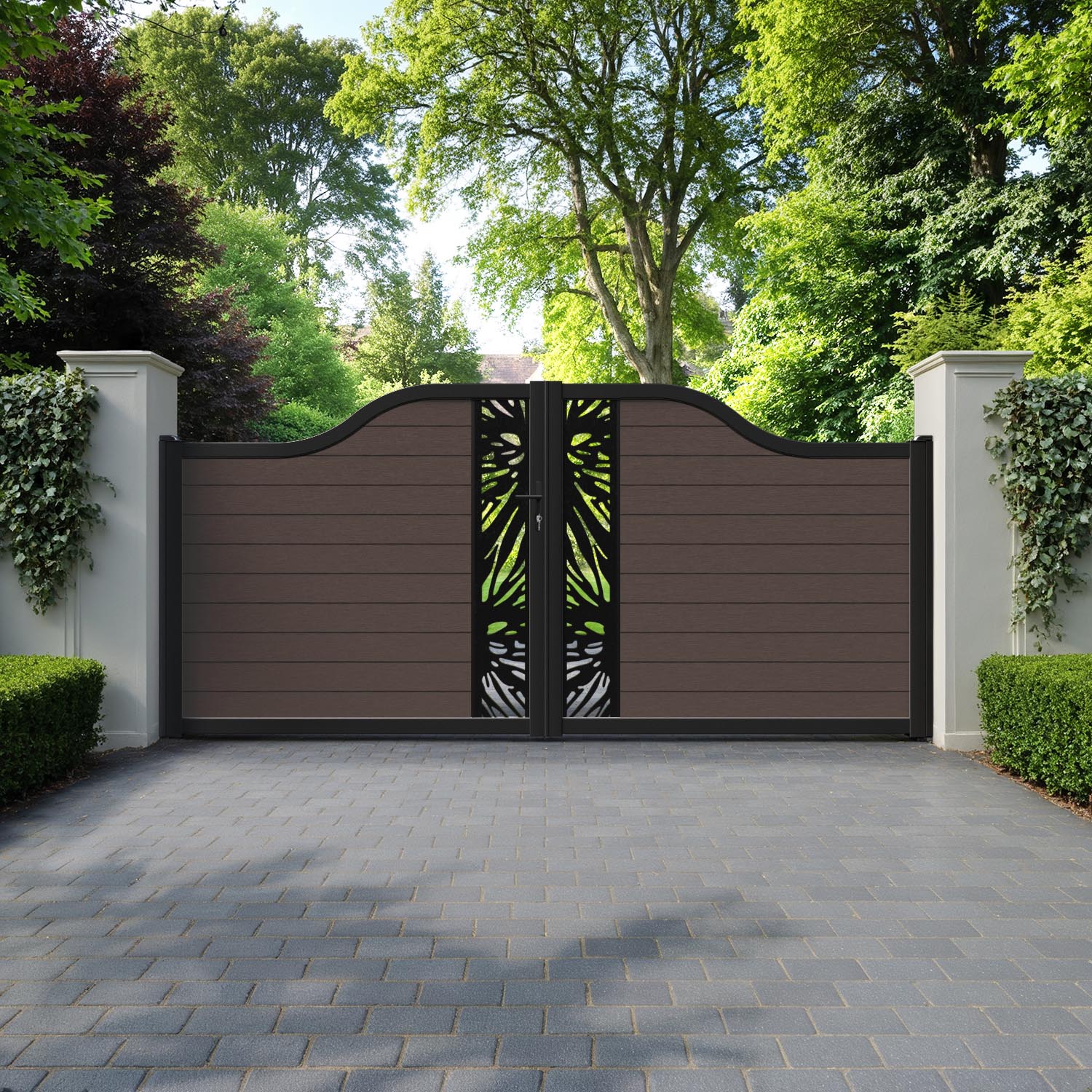 Fusion Poppy Curved Top Driveway Gate - Mid Brown - Middle Screen