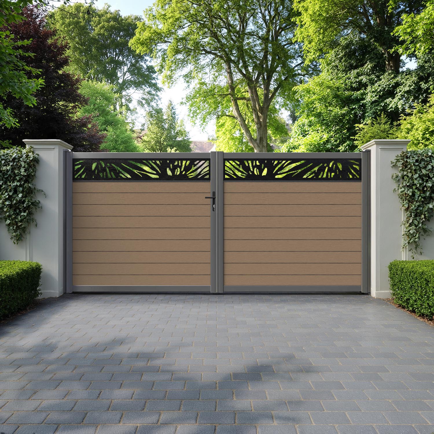 Fusion Poppy Straight Top Driveway Gate - Teak - Top Screen