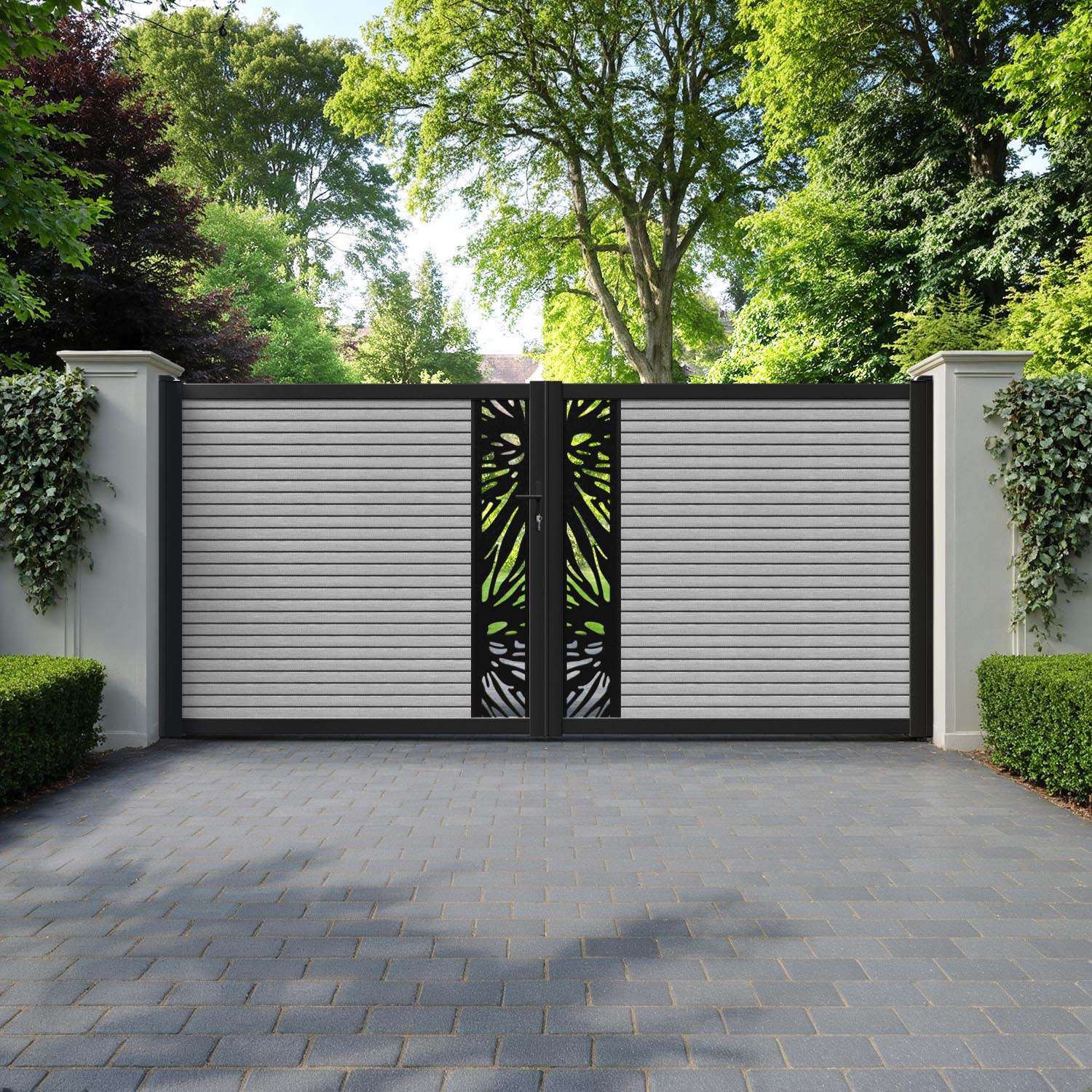 Hudson Poppy Straight Top Driveway Gate - Light Grey - Middle Screen