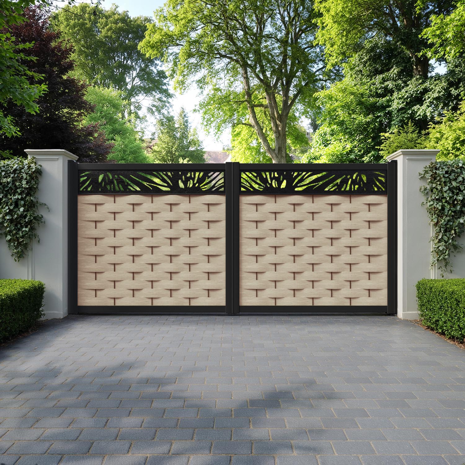 Ripple Poppy Straight Top Driveway Gate - Light Oak - Top Screen