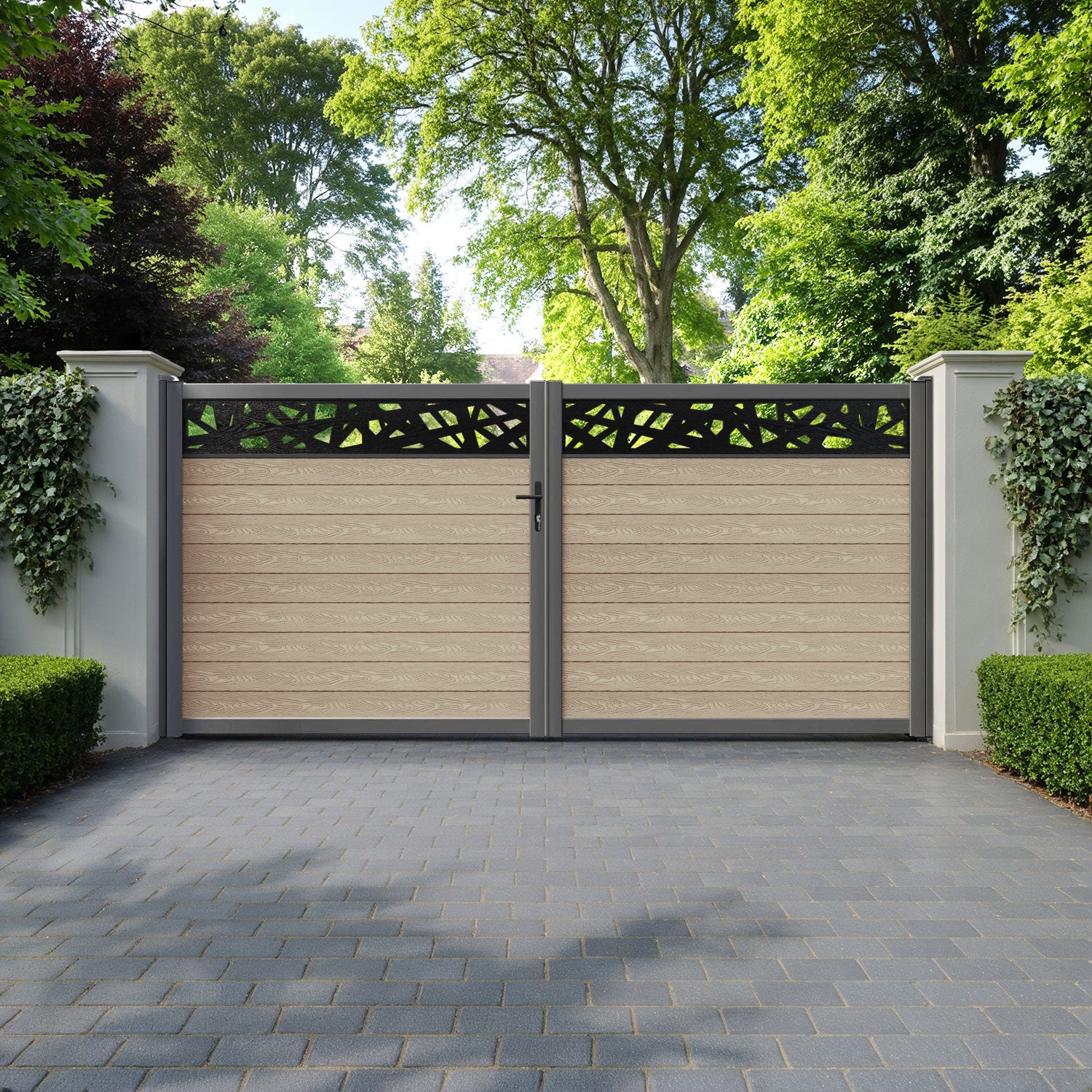 Classic Prism Straight Top Driveway Gate - Light Oak - Top Screen