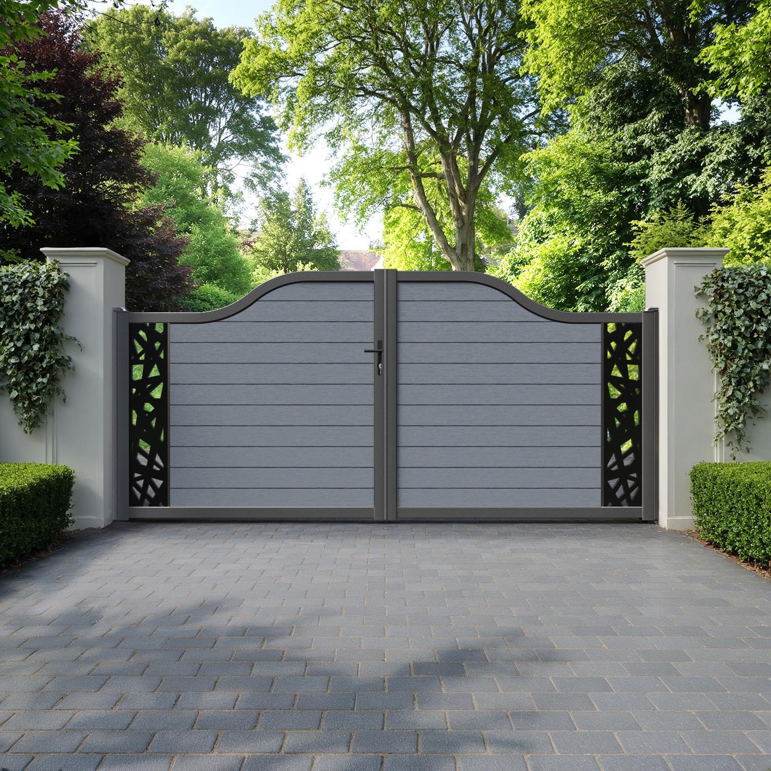 Fusion Prism Curved Top Driveway Gate - Anthracite - End Screen