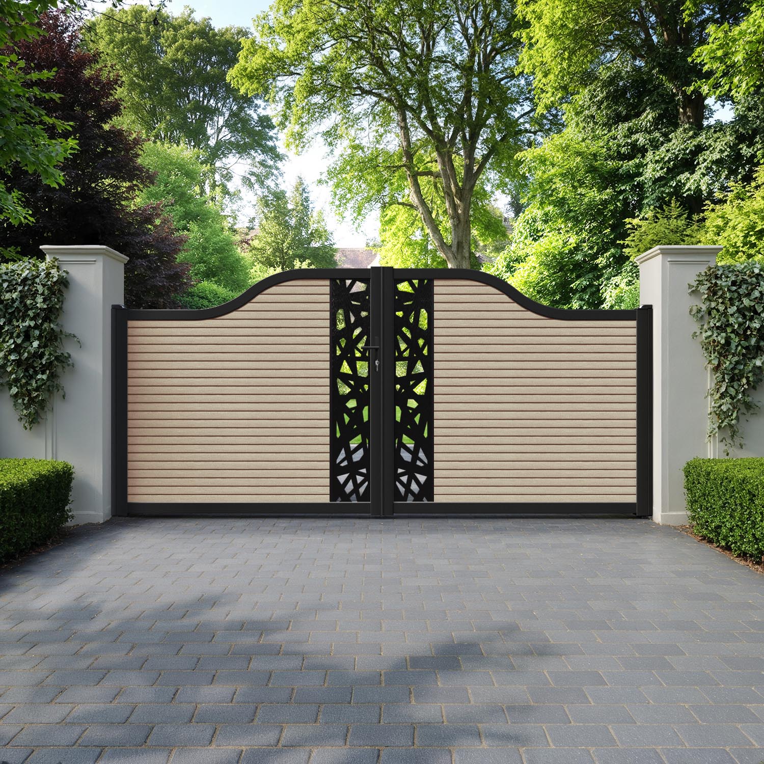 Hudson Prism Curved Top Driveway Gate - Light Oak - Middle Screen